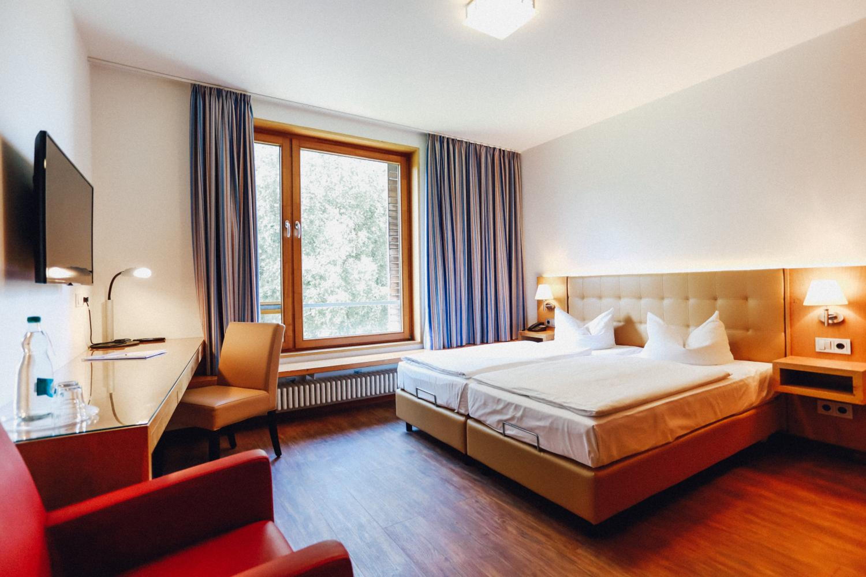 Double Room - Photo 5