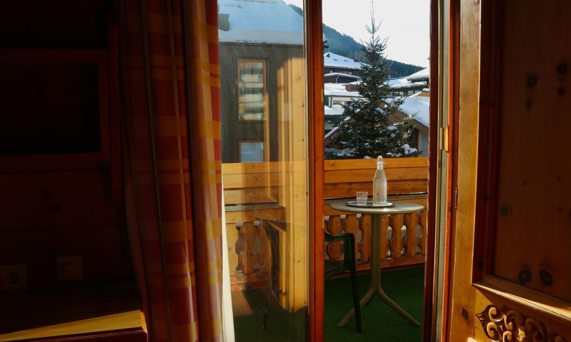 Single Room with Balcony photo 3