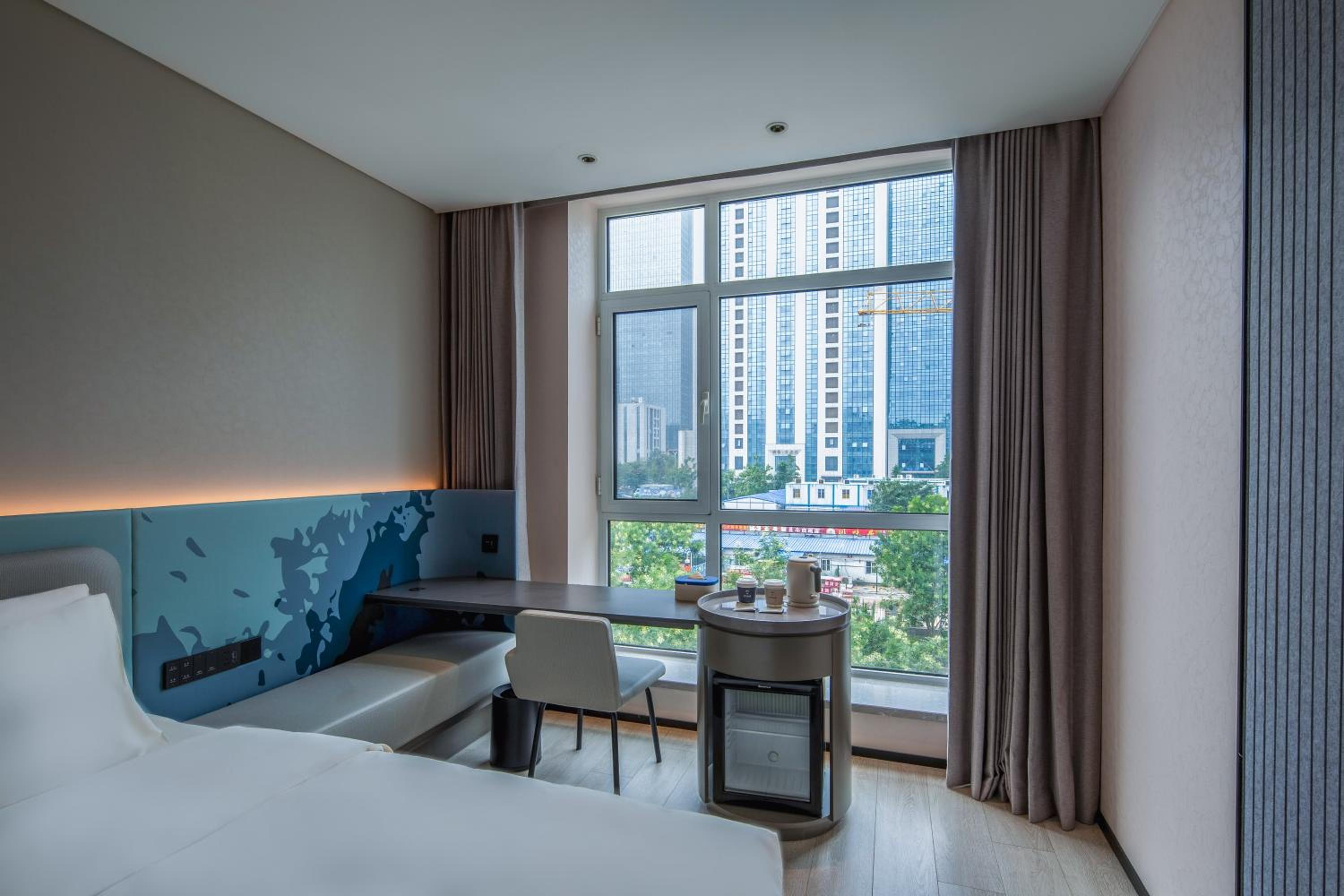 Super Double Room
