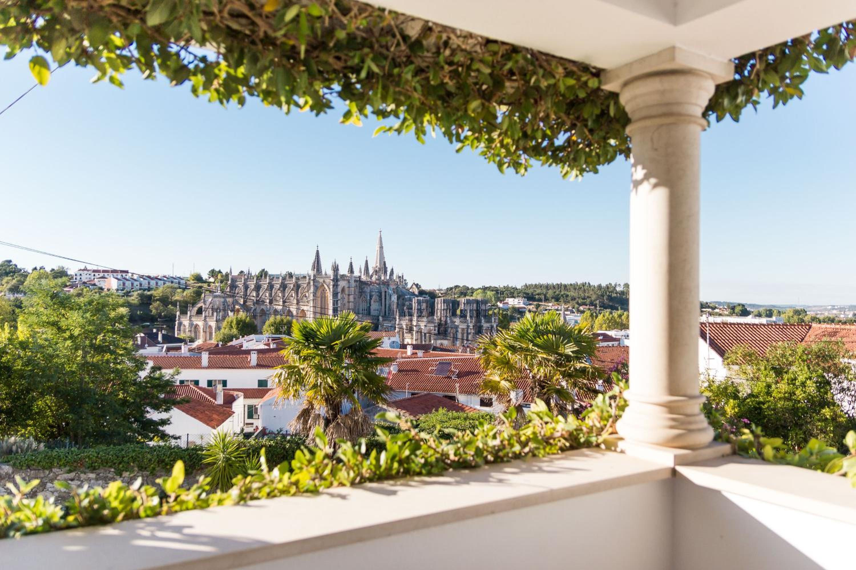 Double Room with Balcony and Monastery View - Photo 13