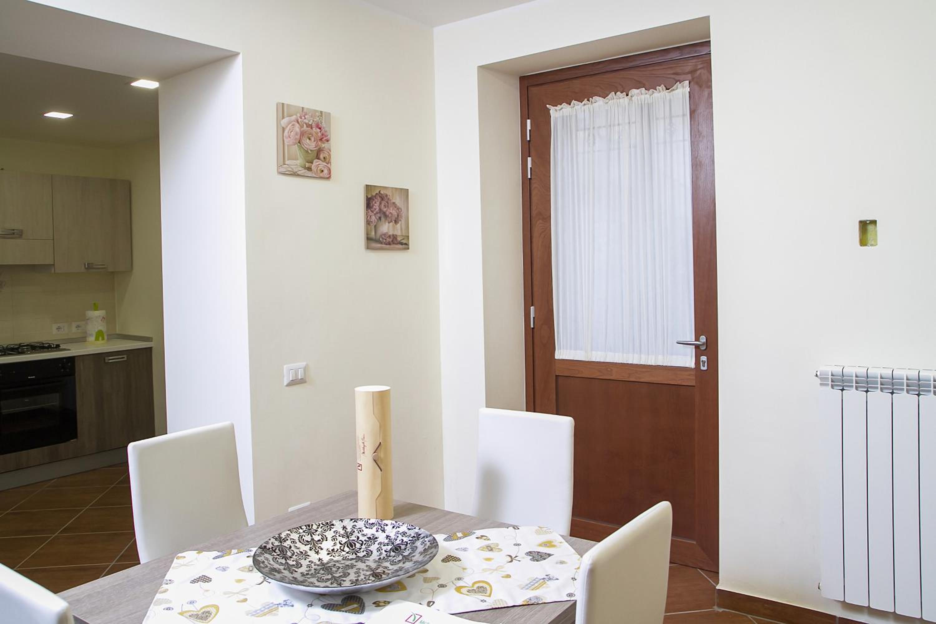 Double Room - Photo 14