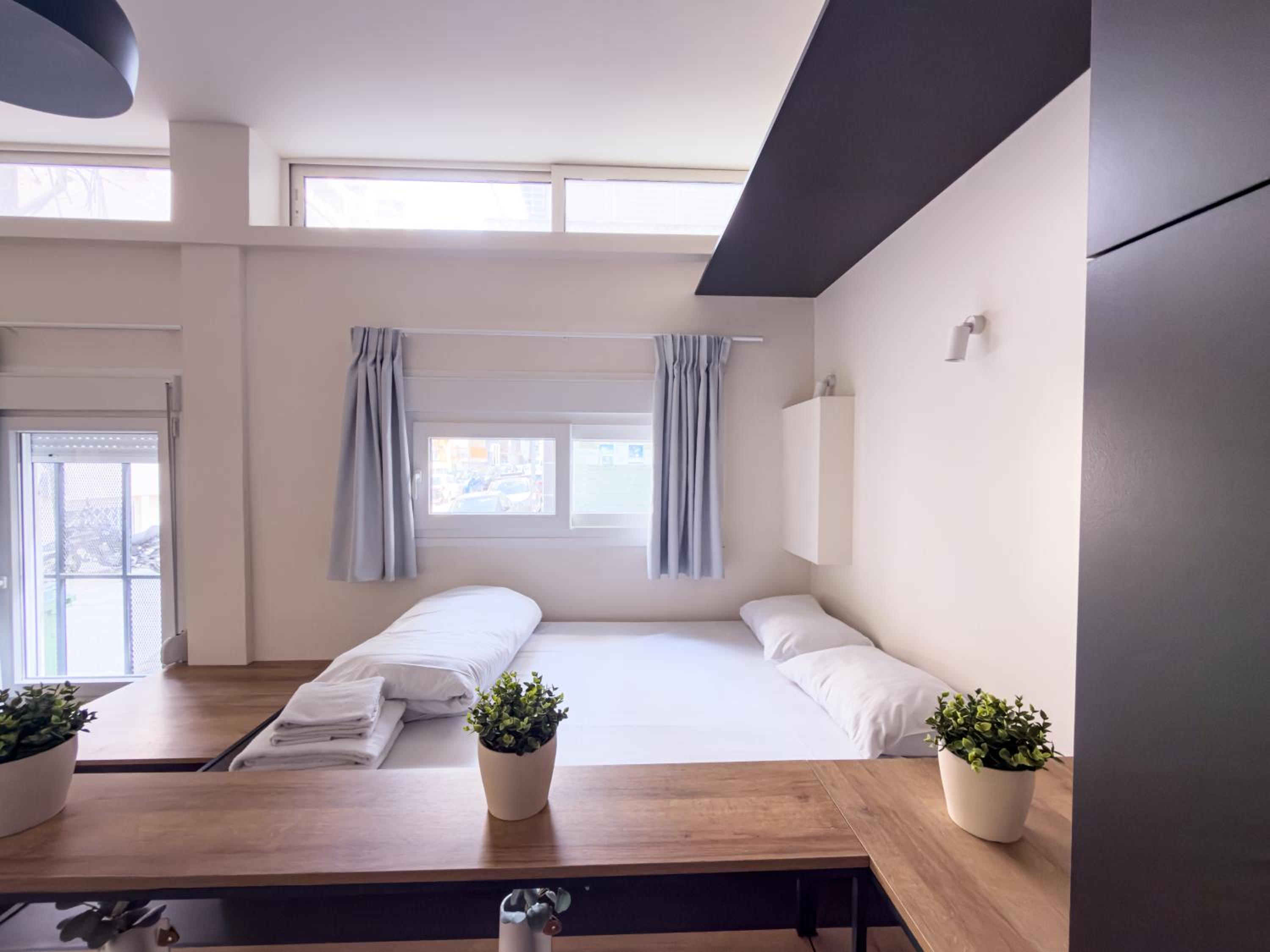 Studio - Split Level