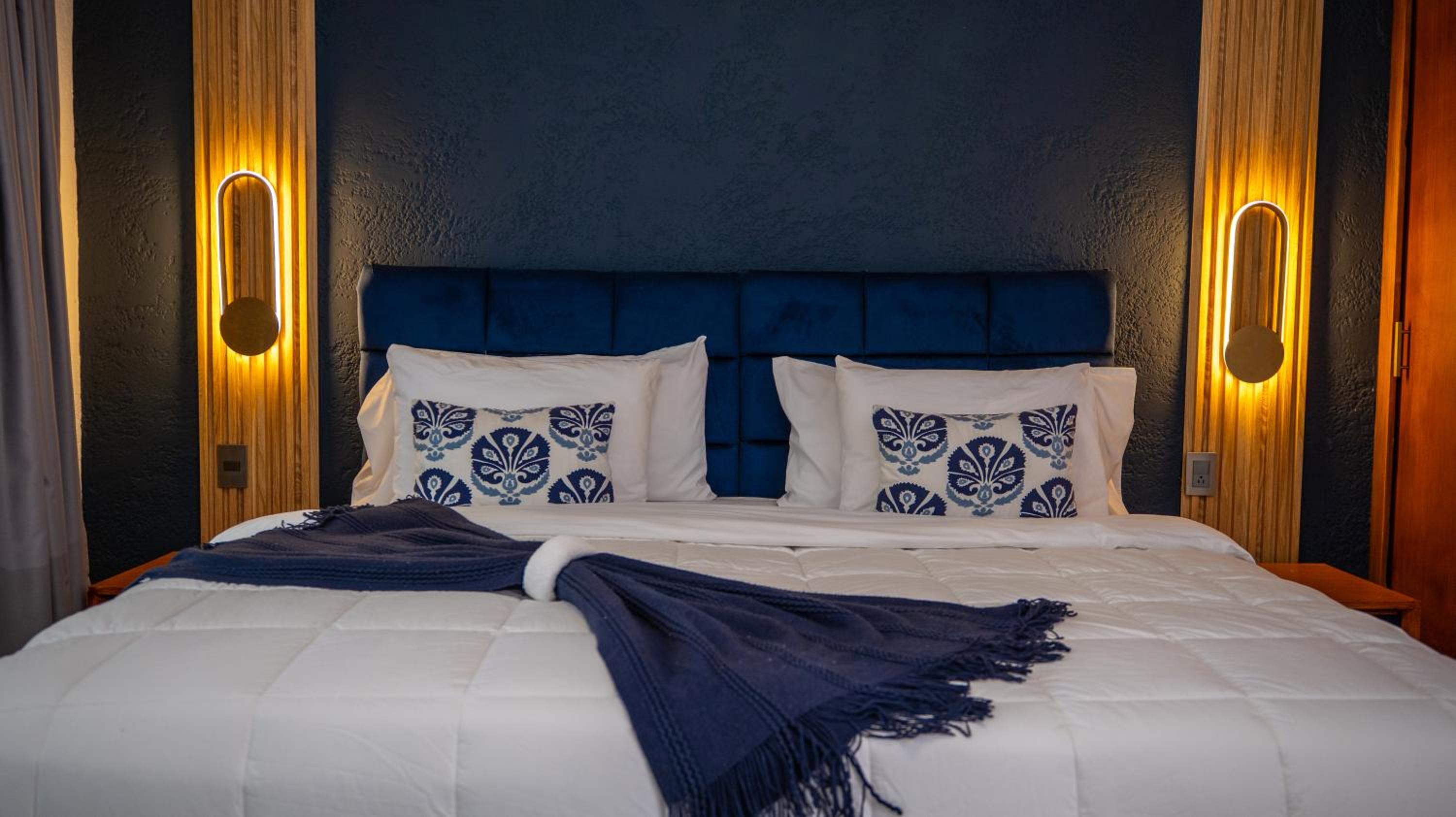Double or Twin Room with Sea View
