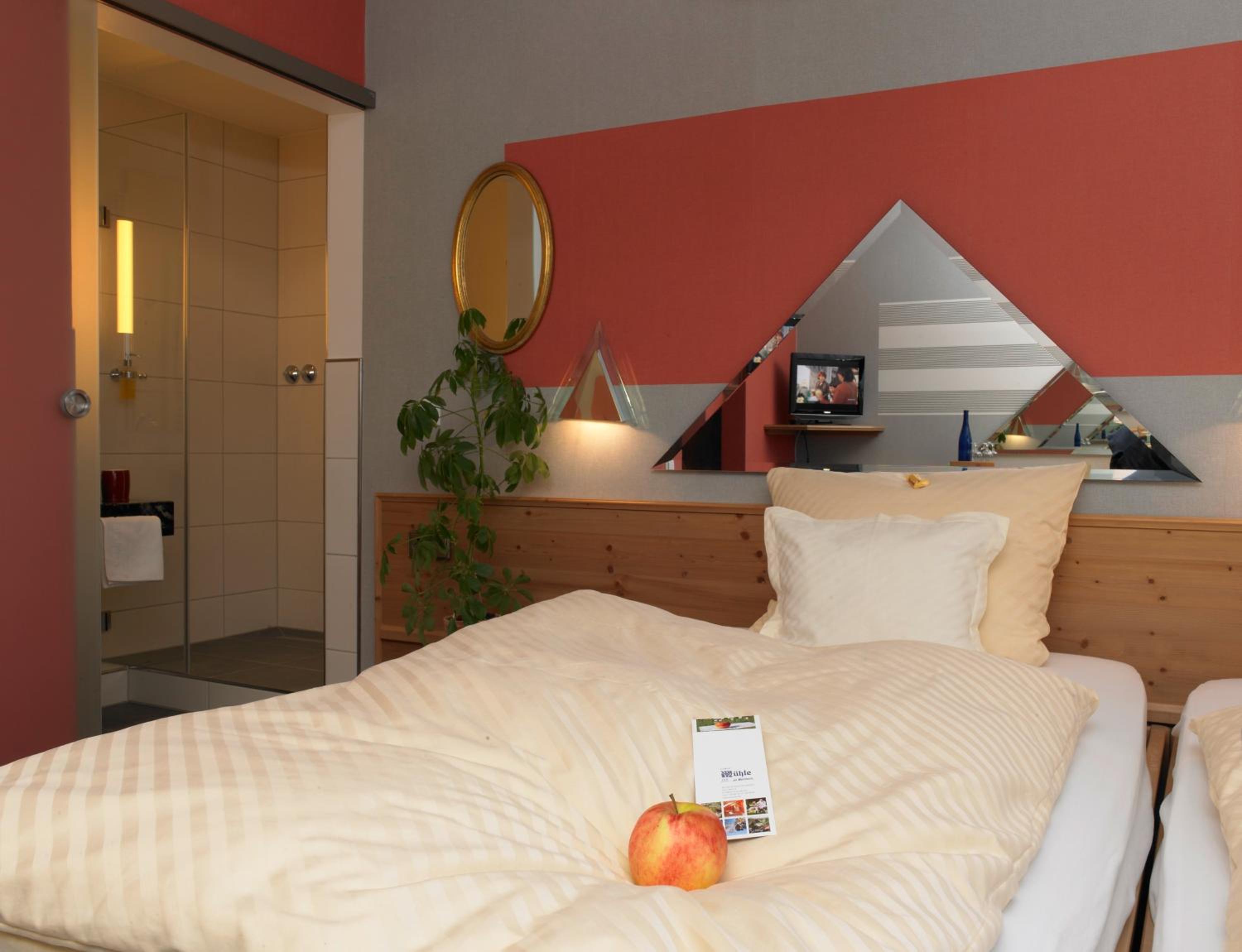 Double Room with Balcony - Photo 4