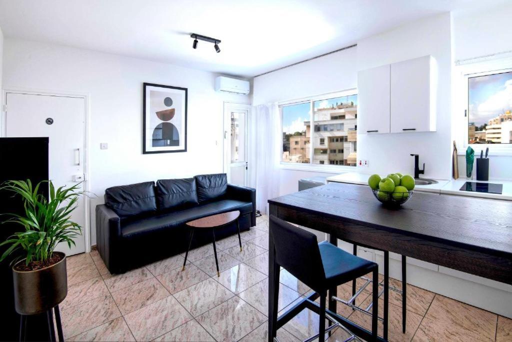 One-Bedroom Standard Apartment