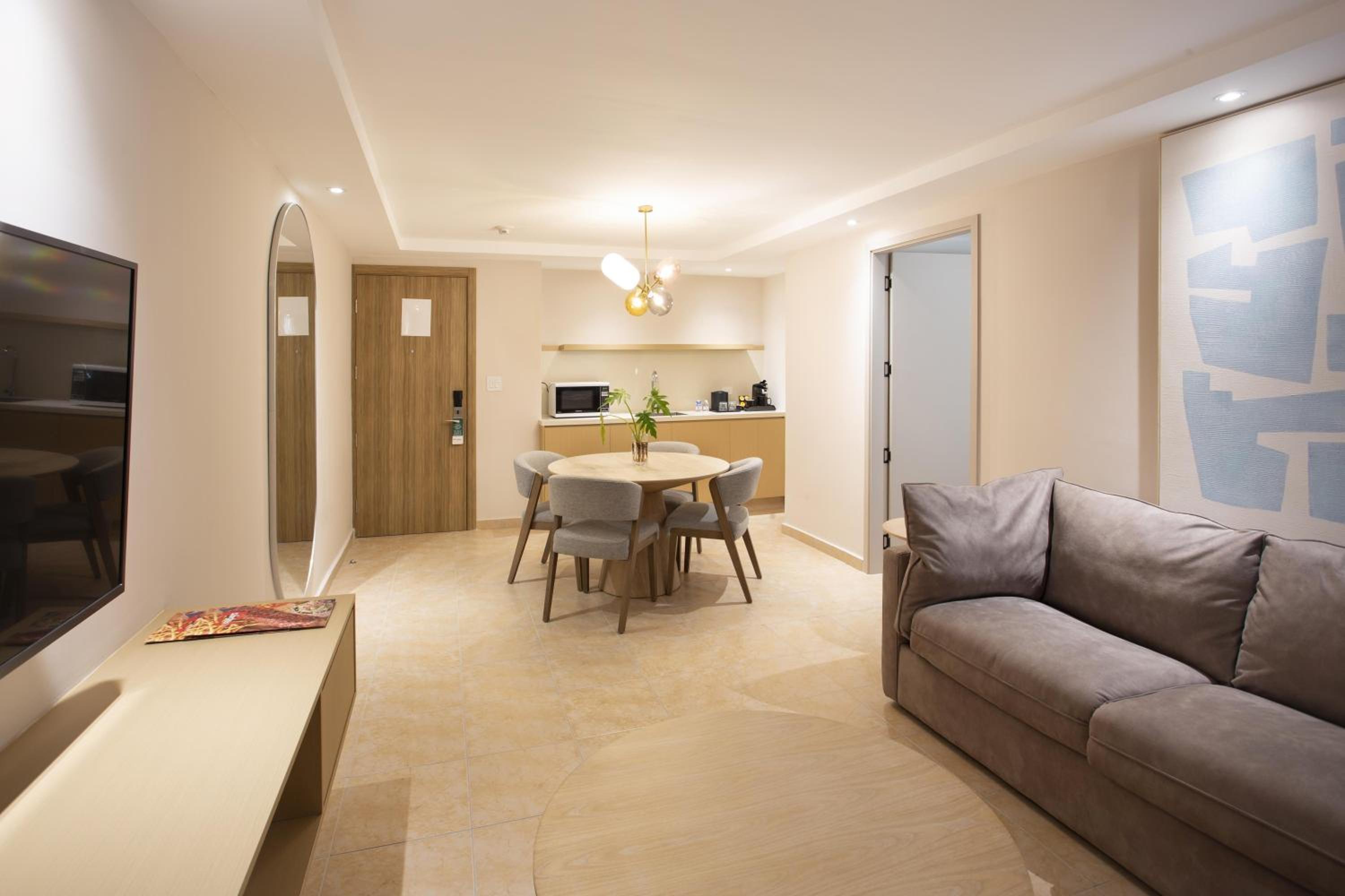 Queen Suite with Two Queen Beds, Sofa Bed and Living Room - Non-Smoking
