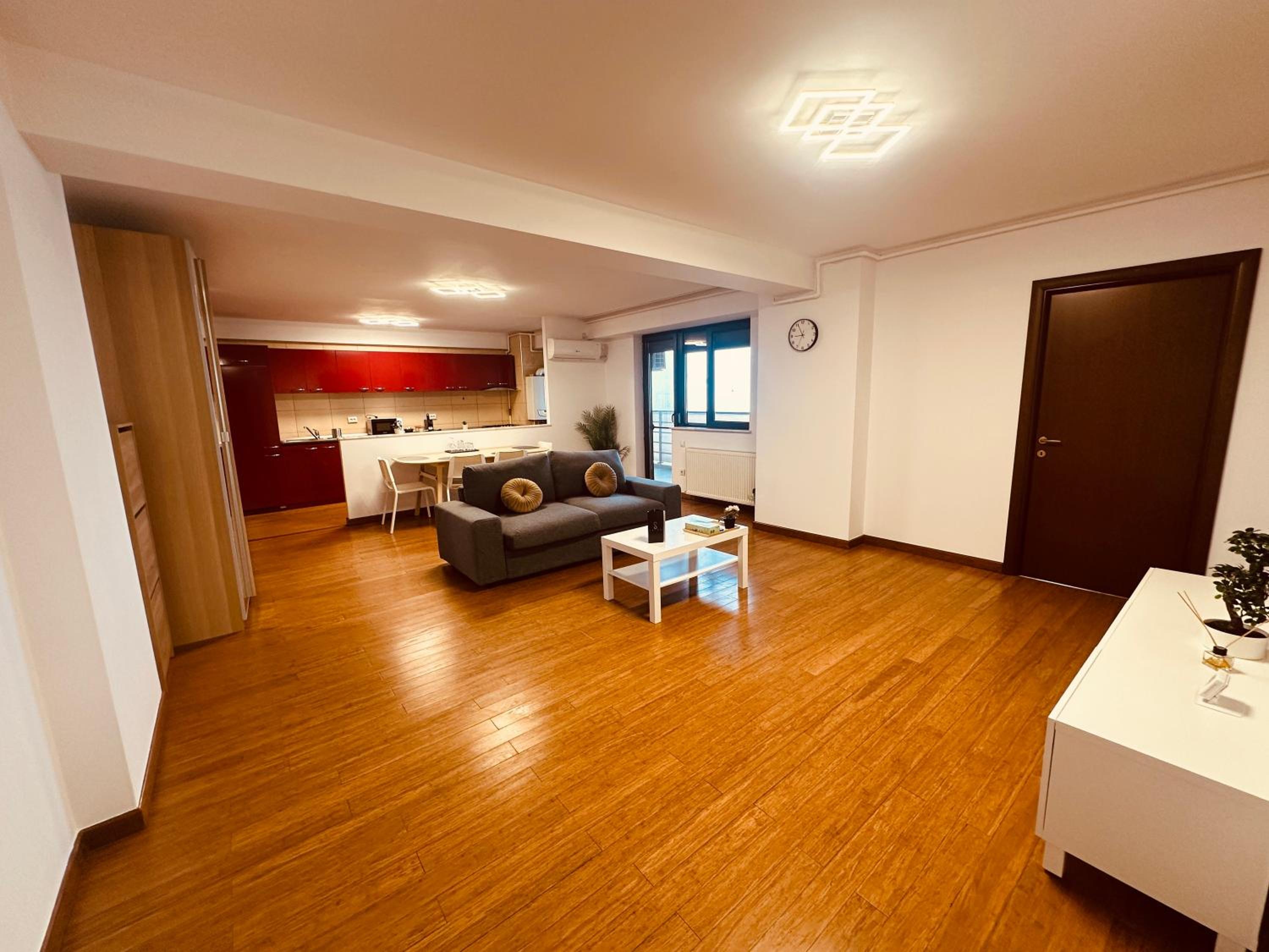 Suite Apartment photo 2