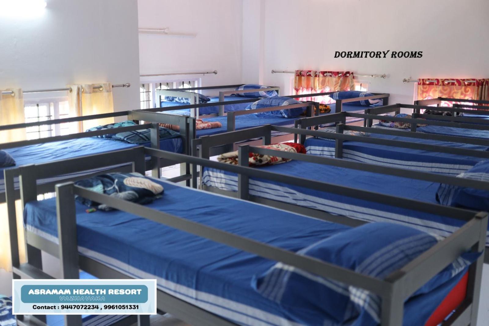 Mixed Dormitory Room