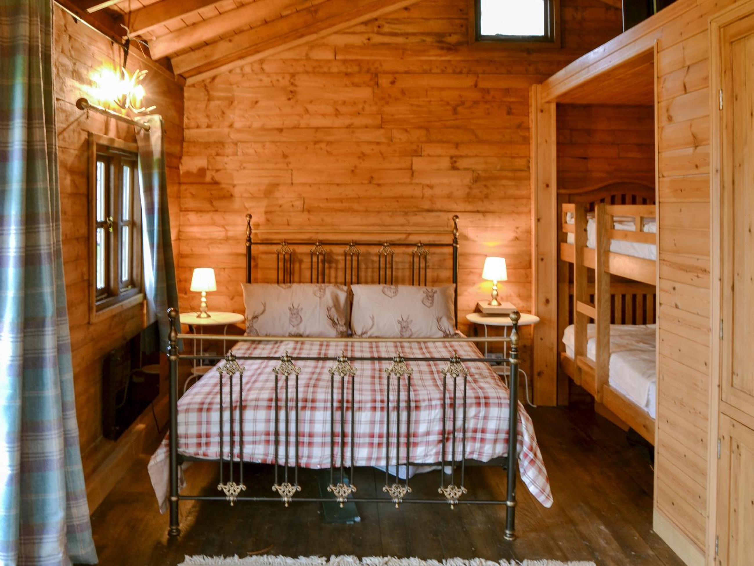 One-Bedroom Vacation Home photo 3