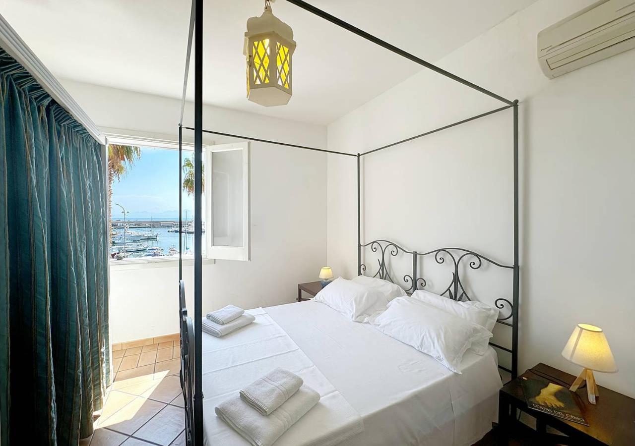 One-Bedroom House photo 2