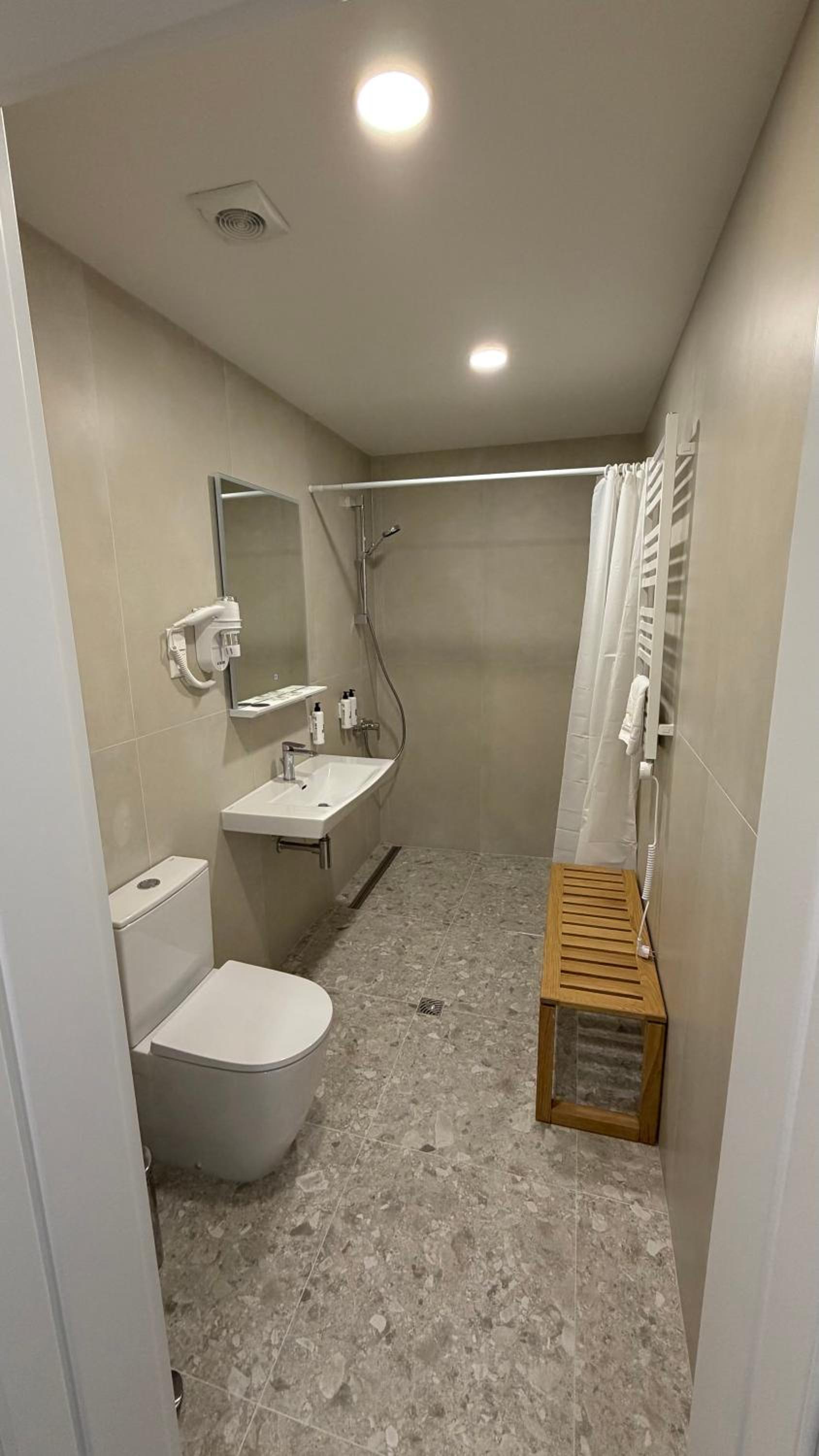 Deluxe Double Room with Shower and Balcony  photo 1