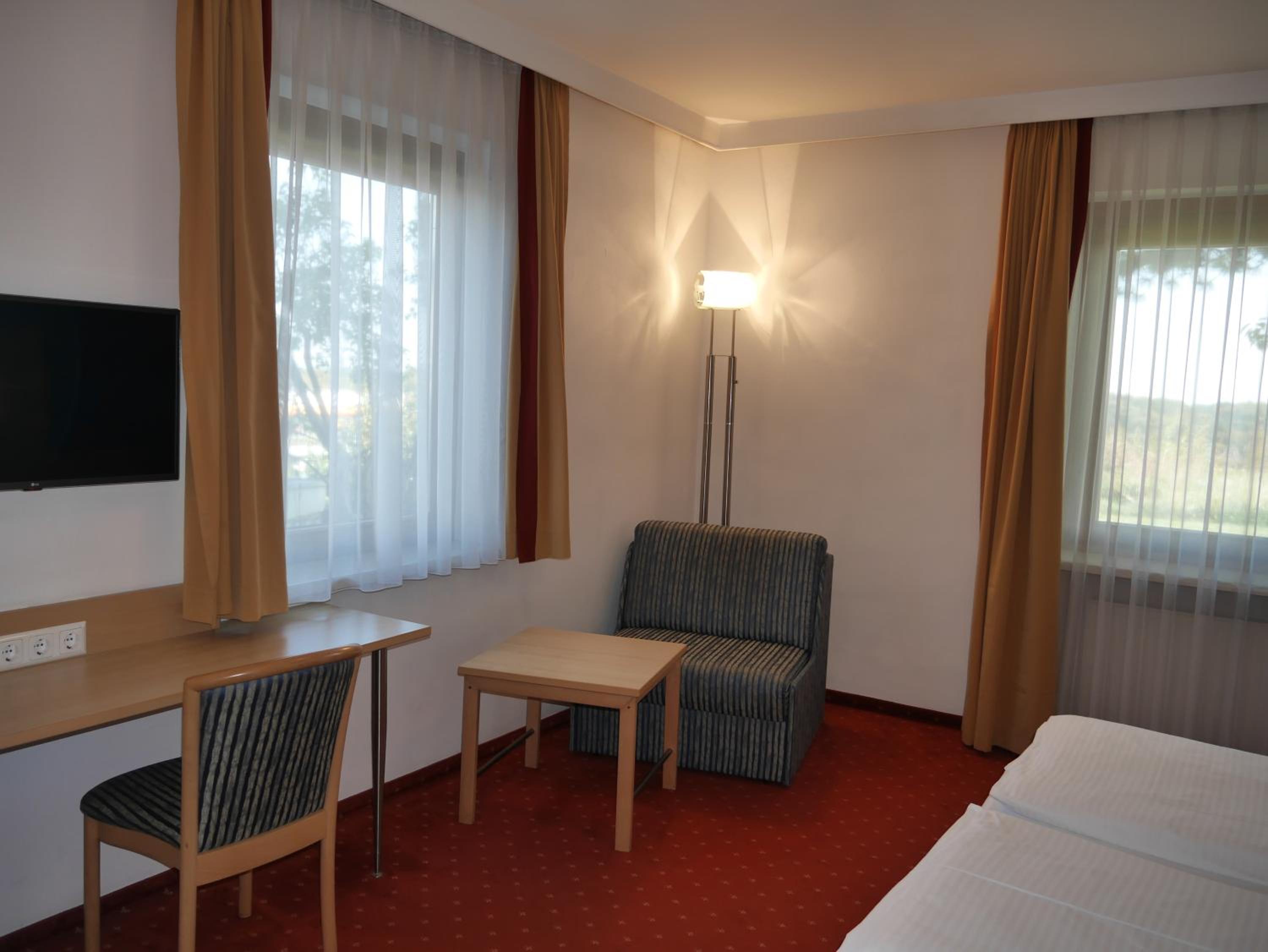 Double or Twin Room - Photo 27