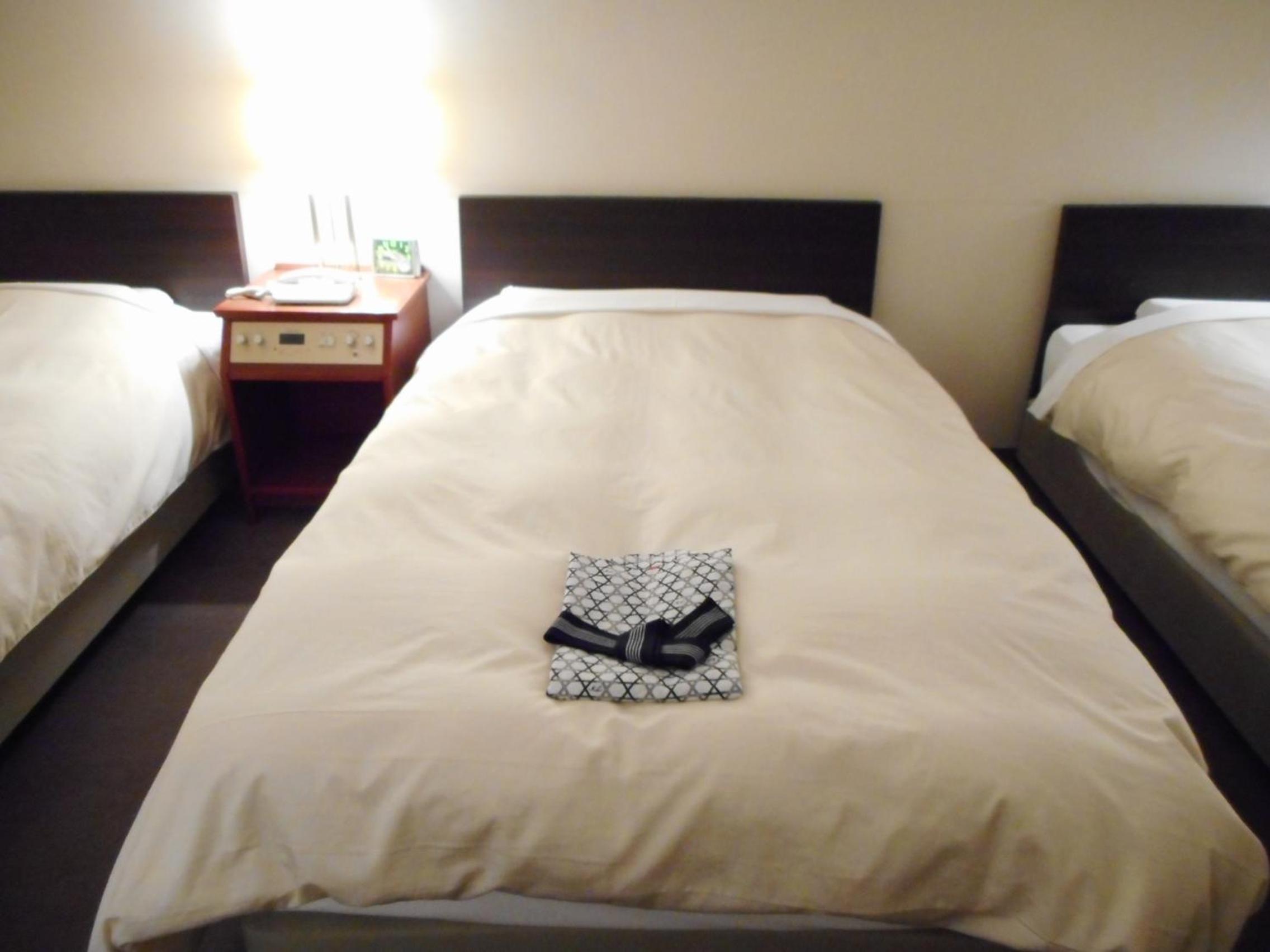 Triple Room with Bathroom