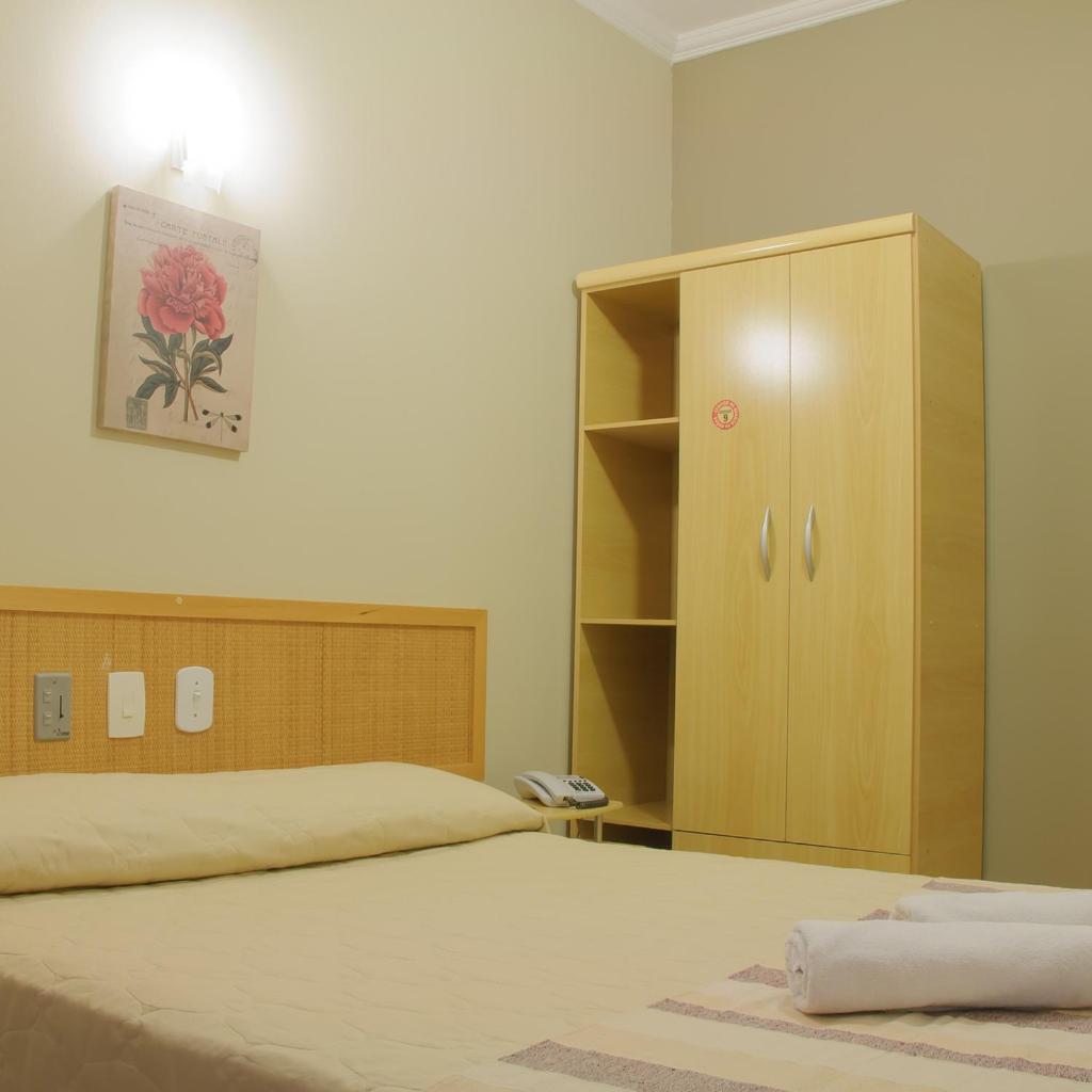 Economy Double Room photo 2