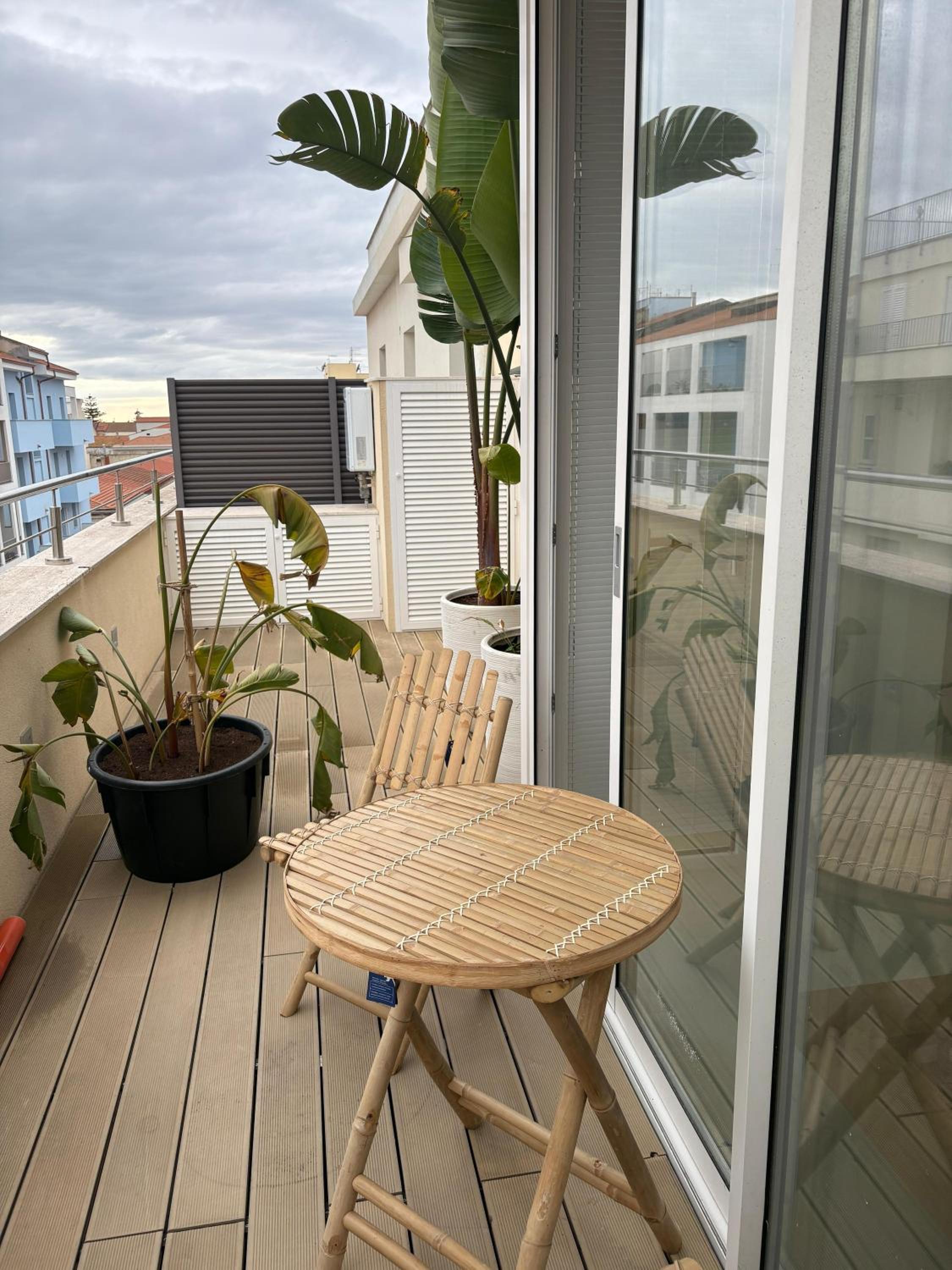 Studio with Balcony photo 2