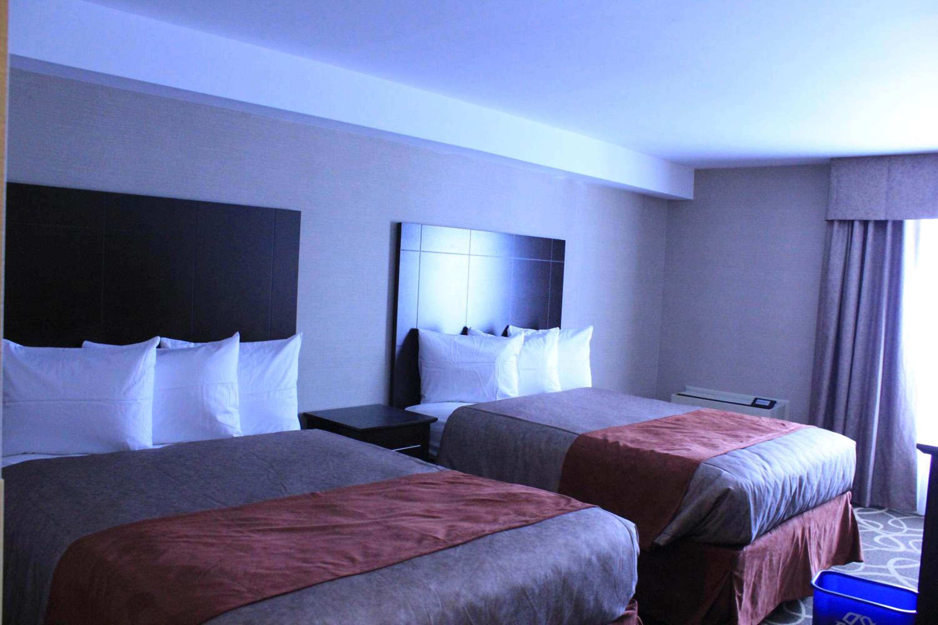 Premier Queen Room with Two Queen Beds - Non-Smoking - Photo 1