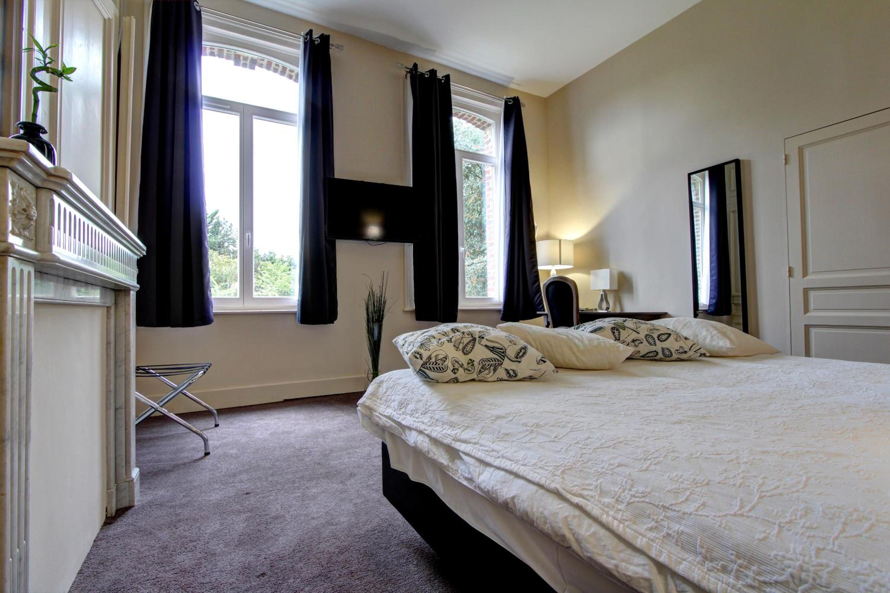 Double Room with Garden View - Photo 5