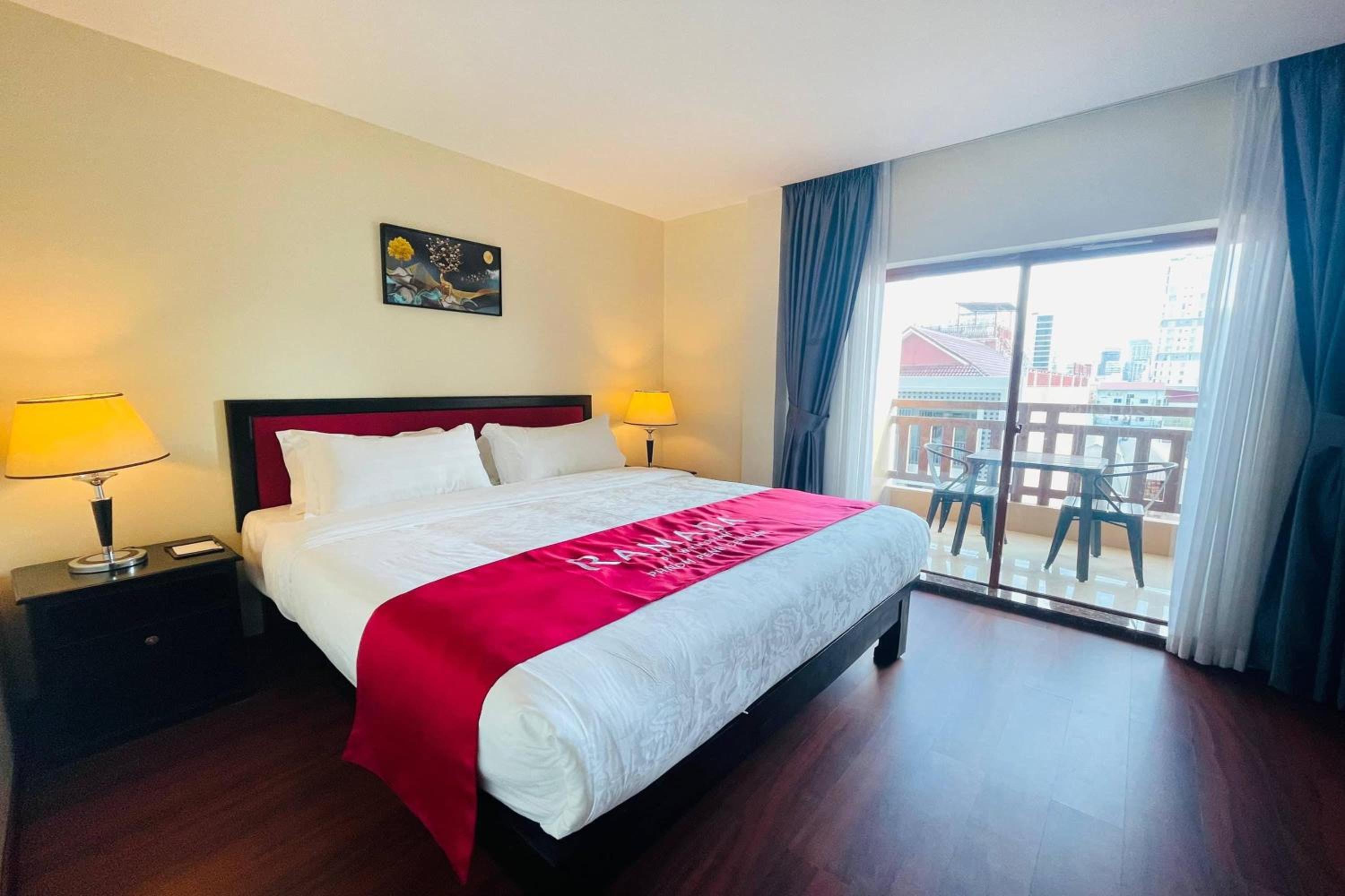 Deluxe King Room with Balcony
