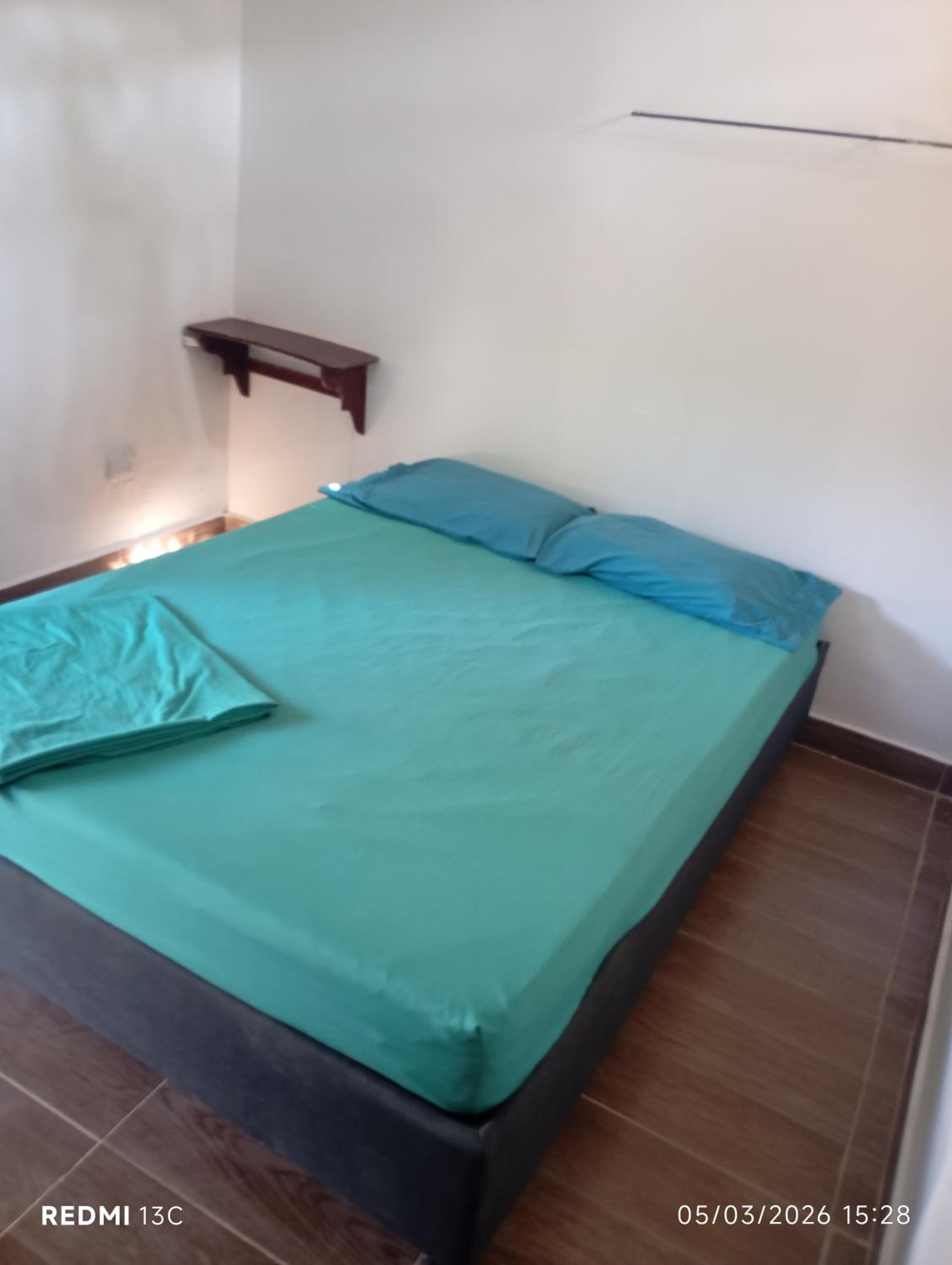 Double Room with Shared Bathroom photo 2