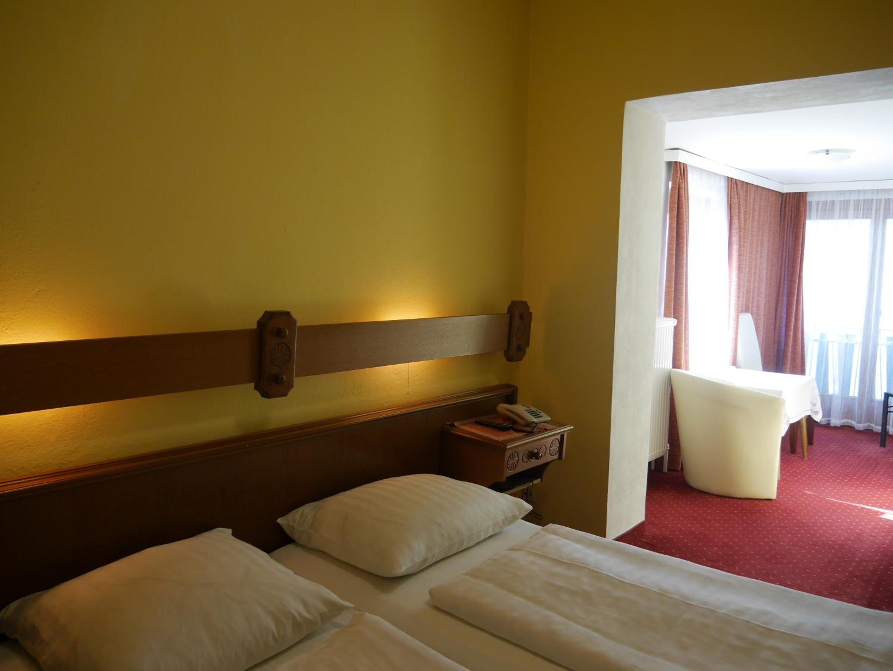 Double or Twin Room - Photo 35