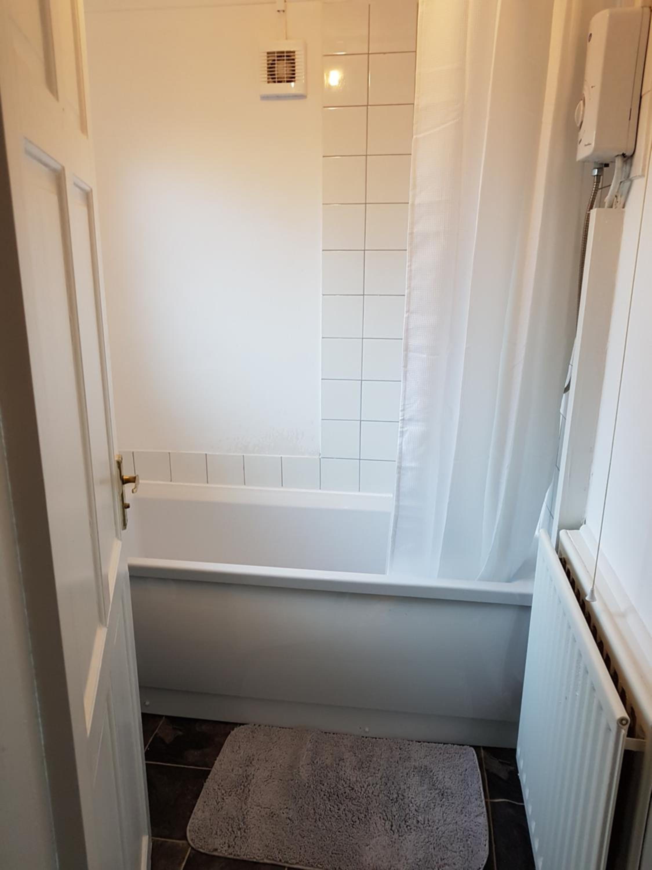 One-Bedroom House photo 2