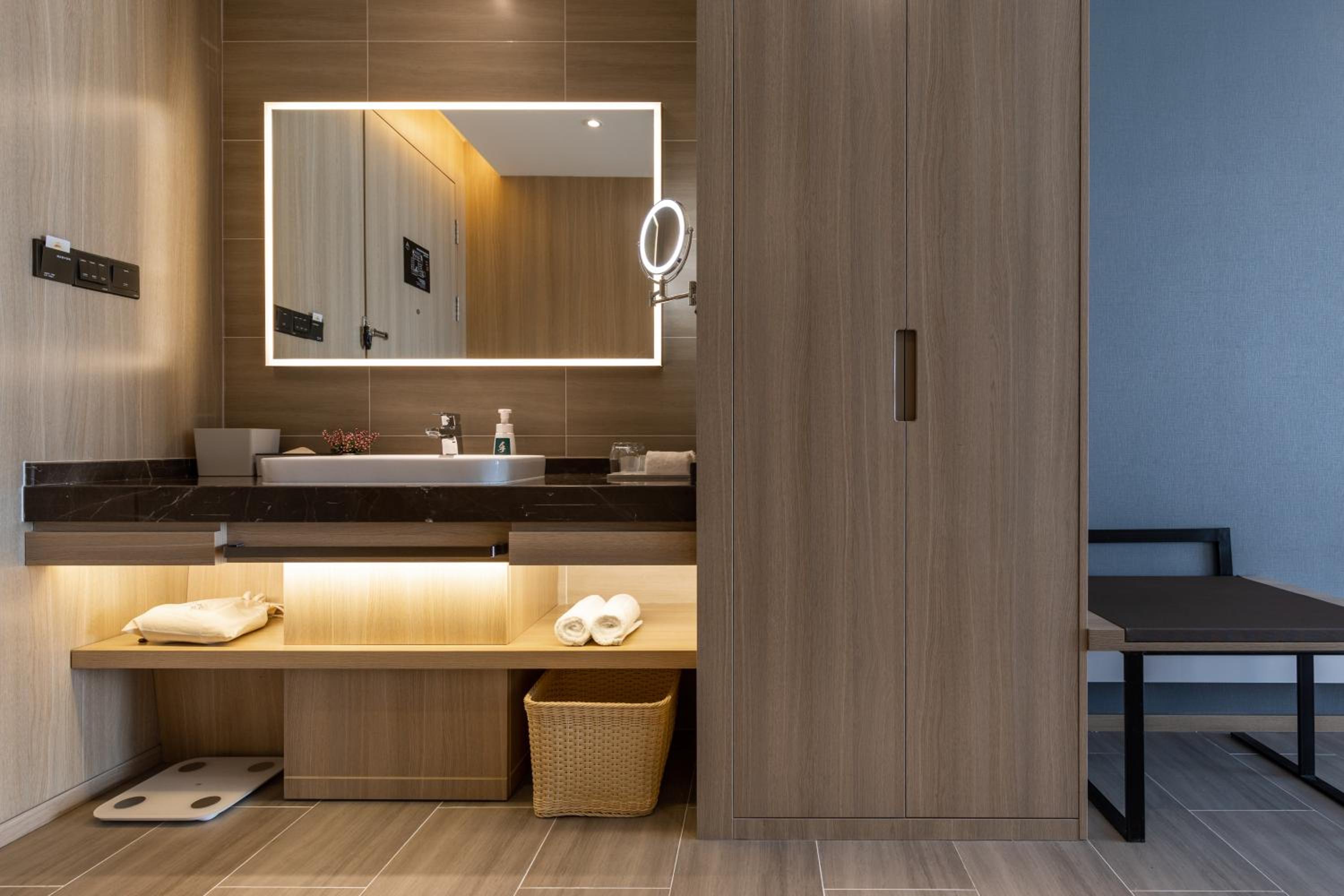 Twin Room with Terrace photo 3