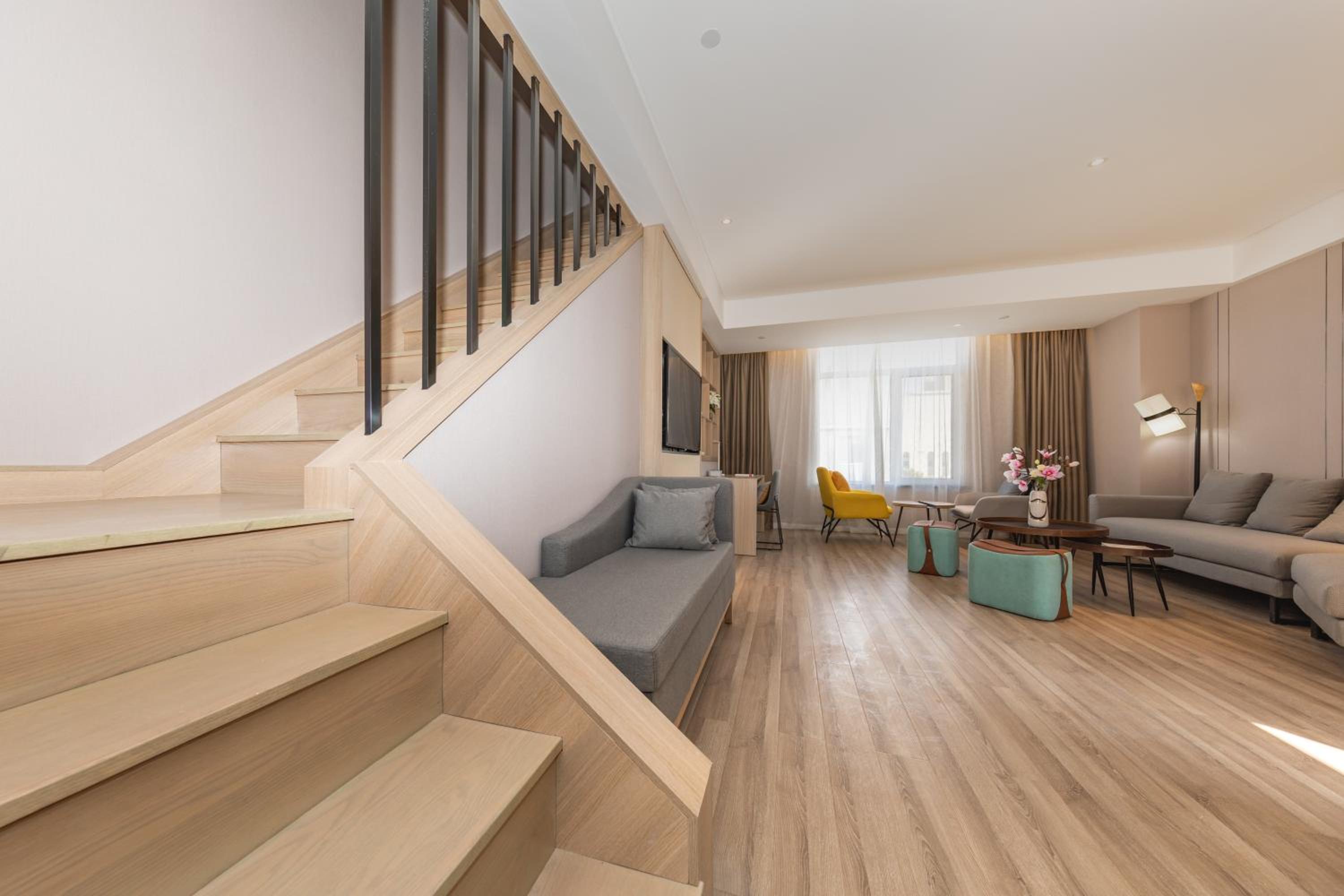 Loft Suite photo 3