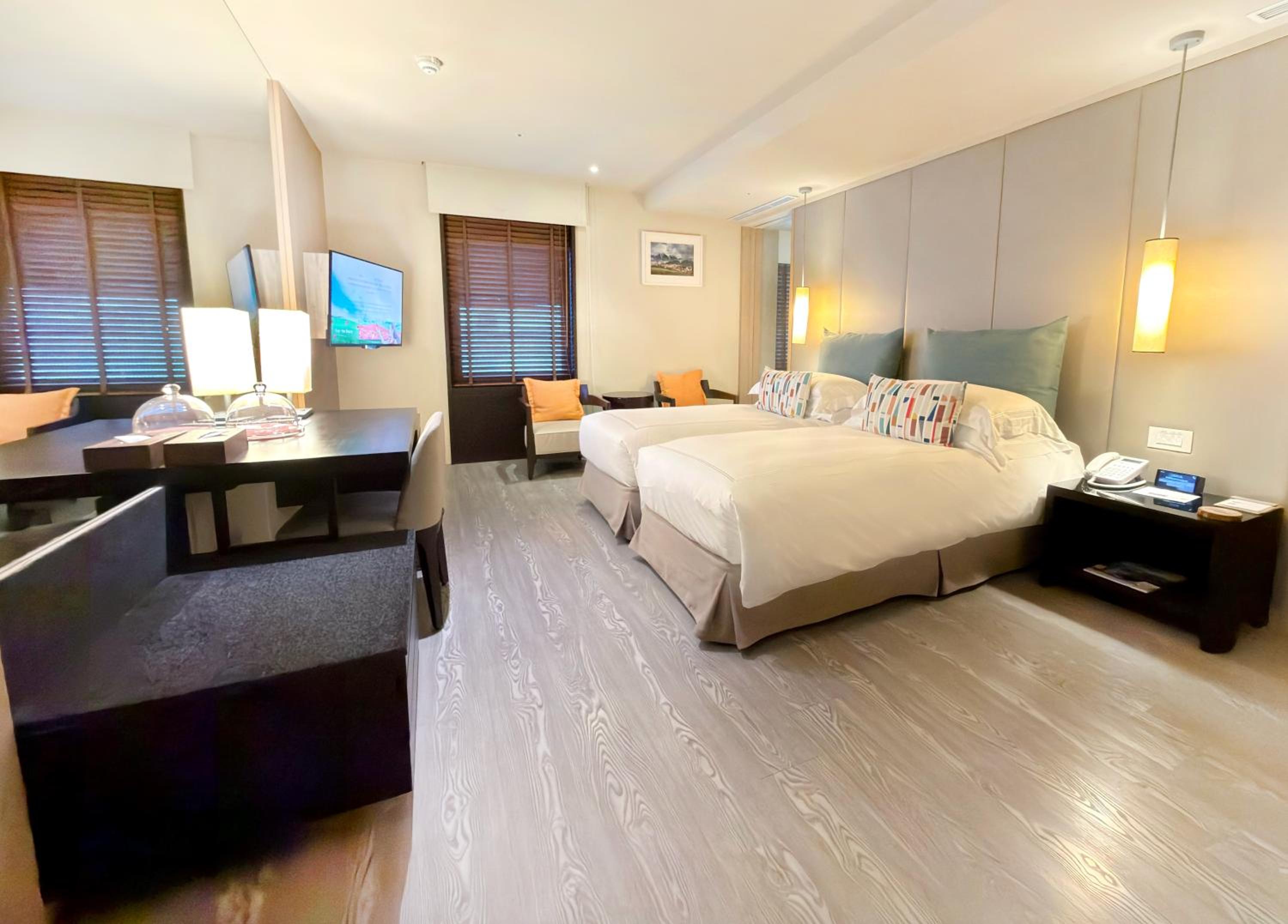 Superior Twin Room