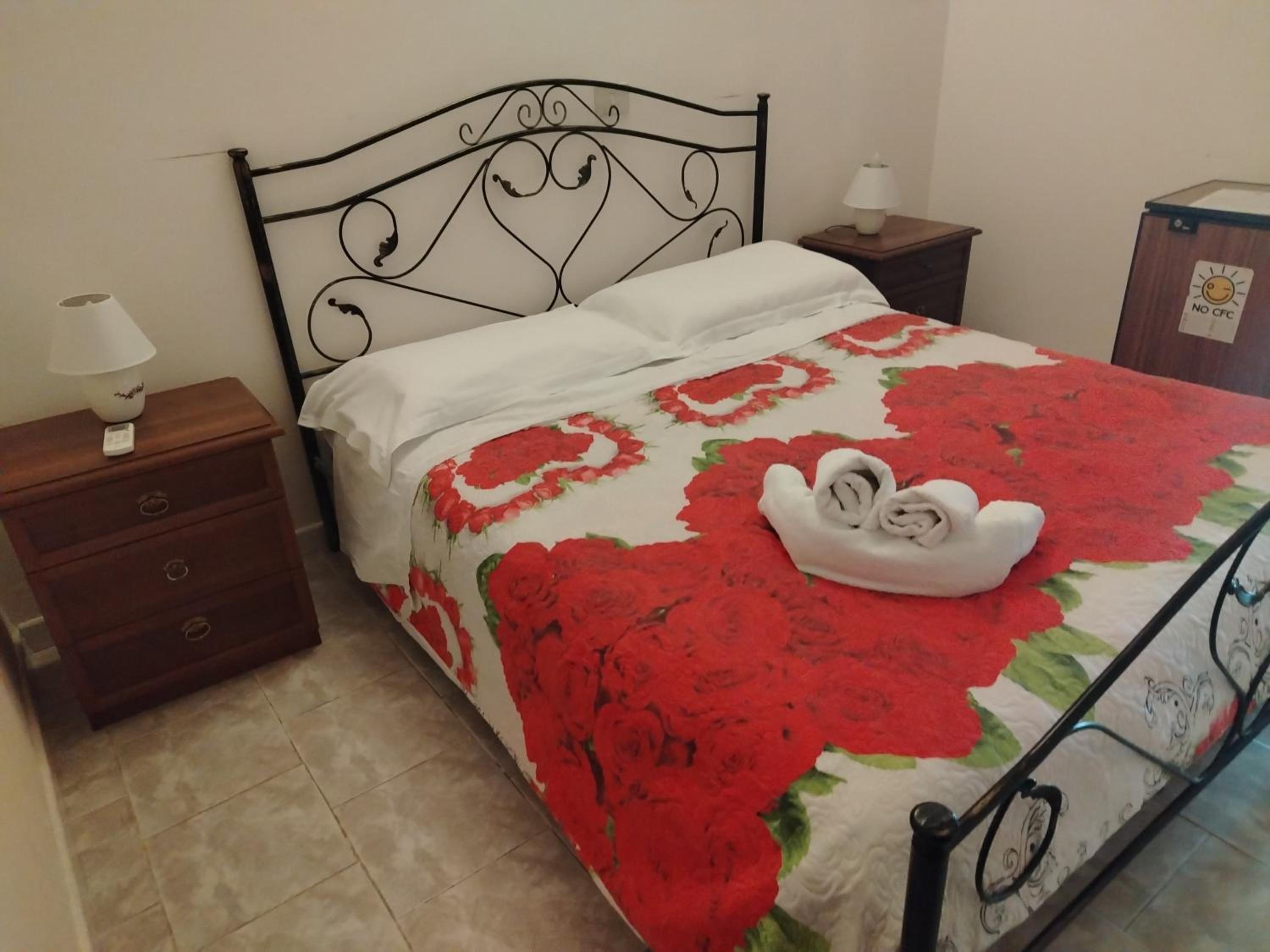 Single Room photo 2