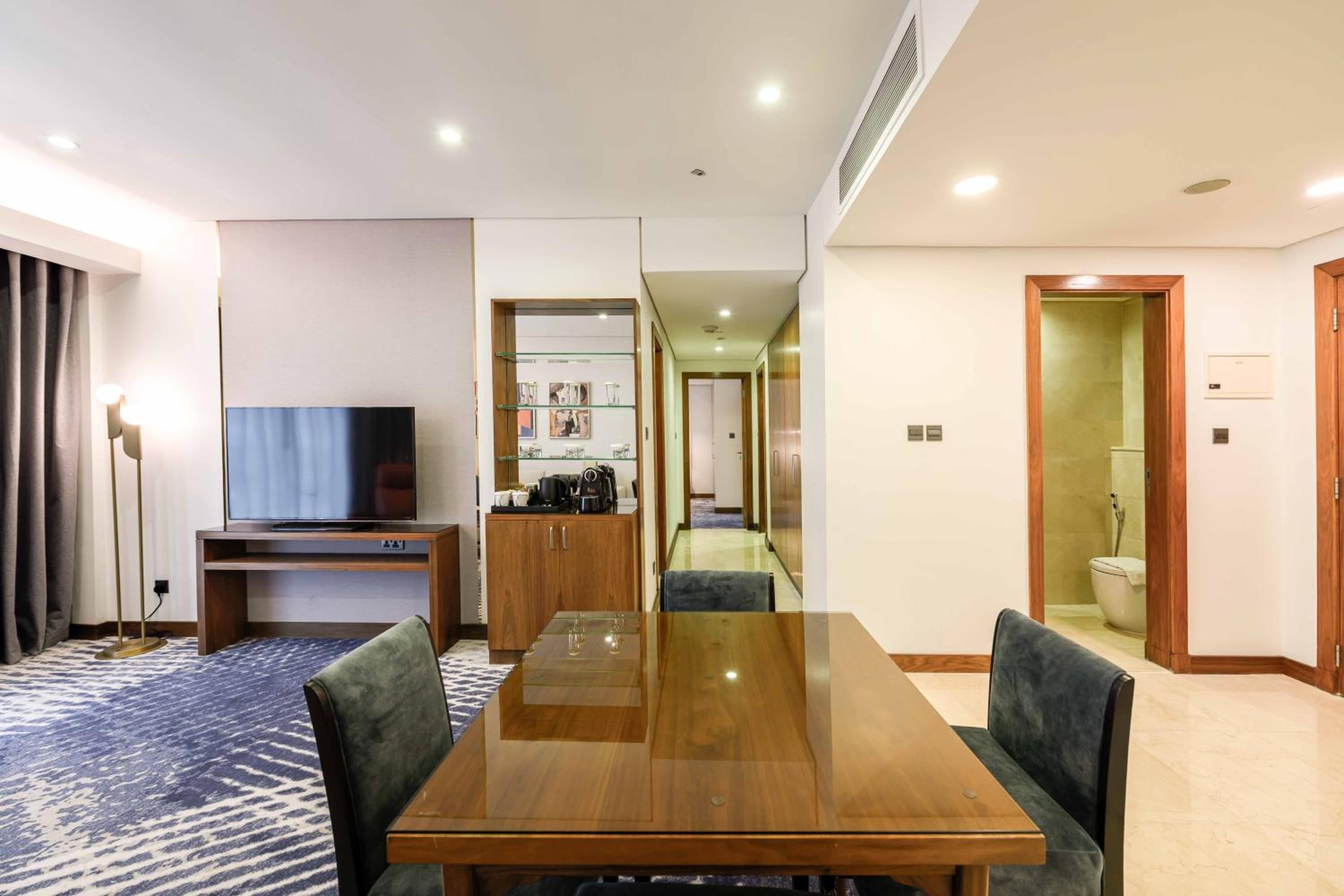 King Three Bedroom Suite