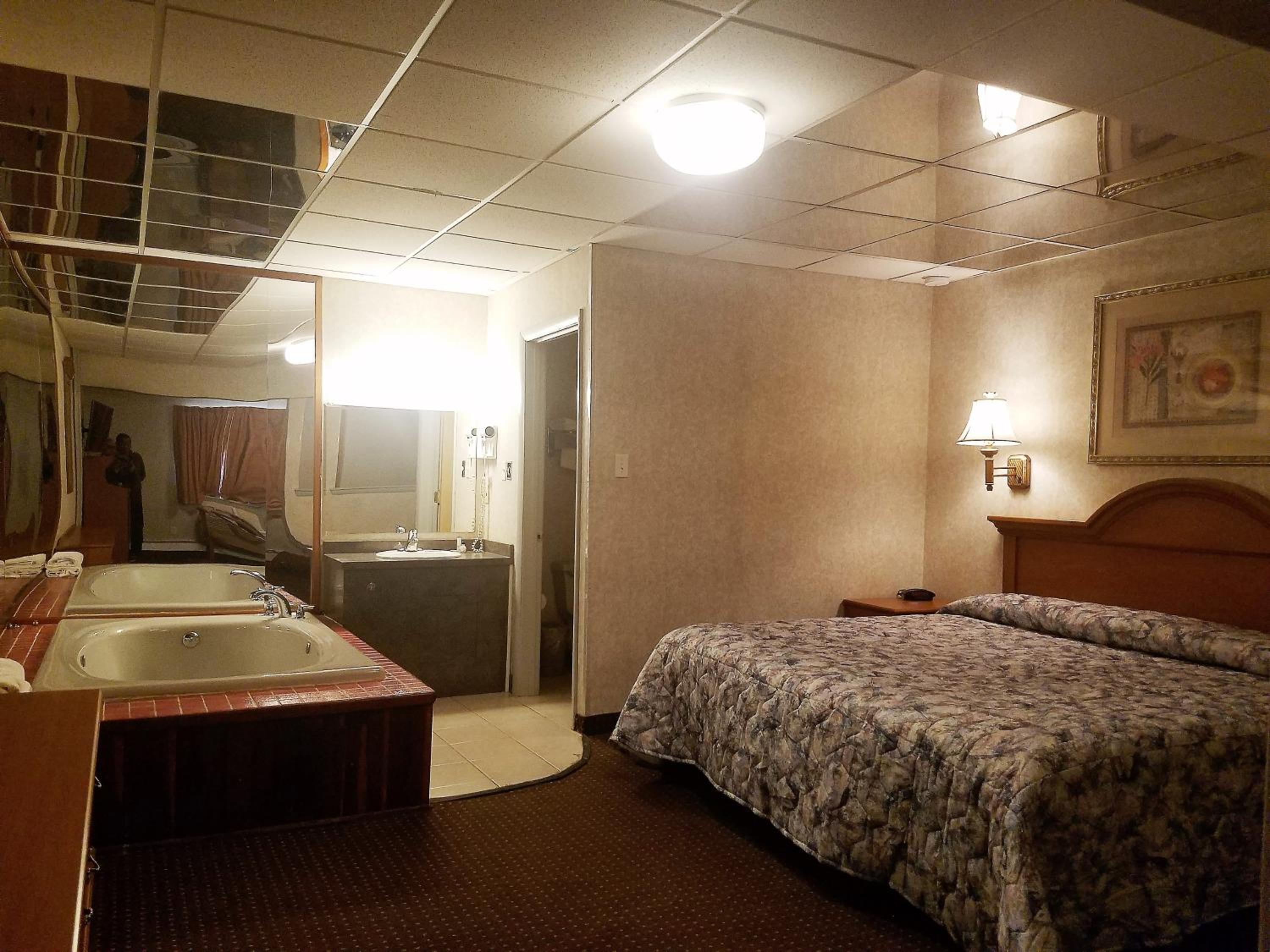 Superior King Room - Photo 1