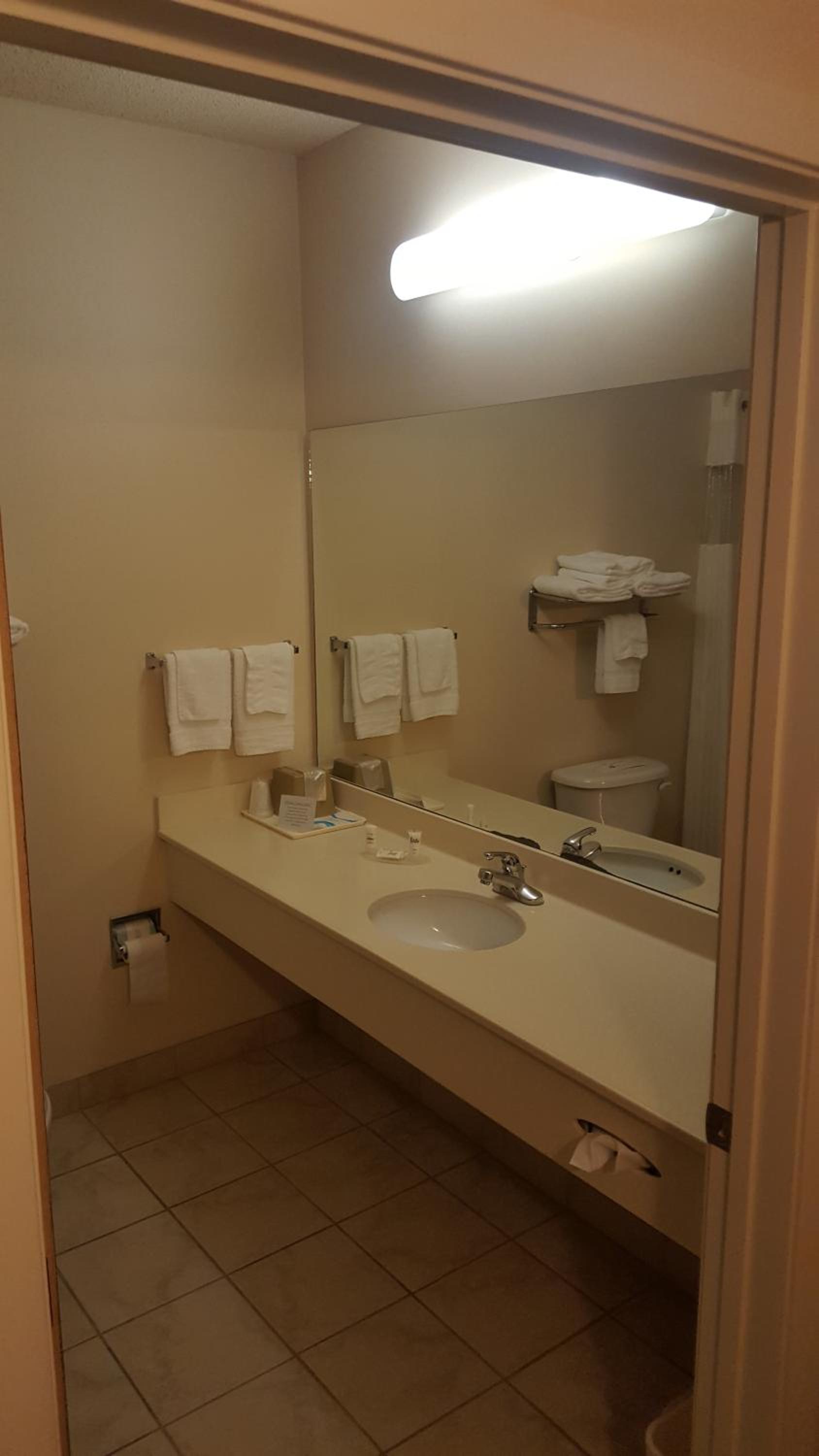 Budget Double Room photo 2