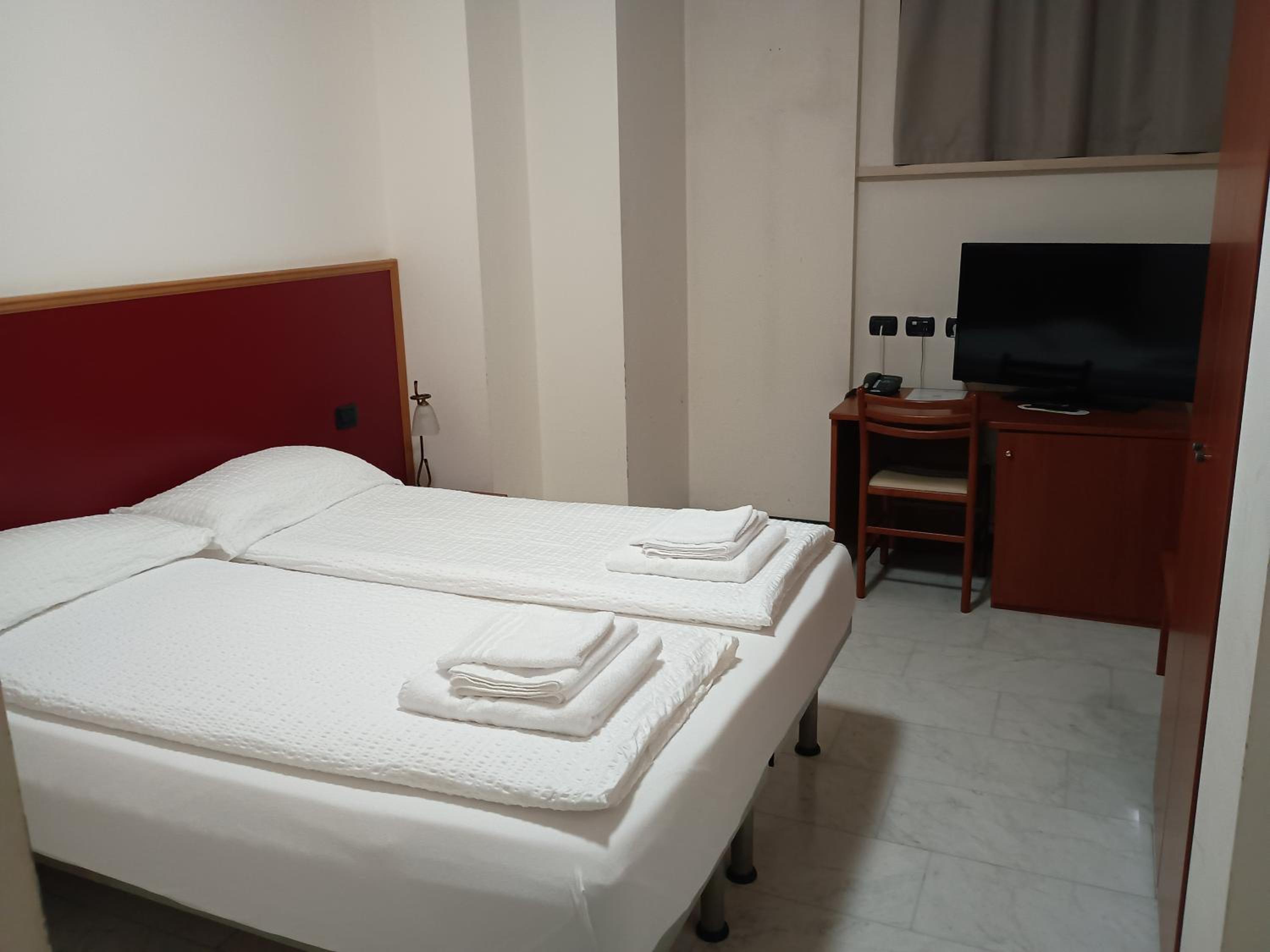Economy Double Room