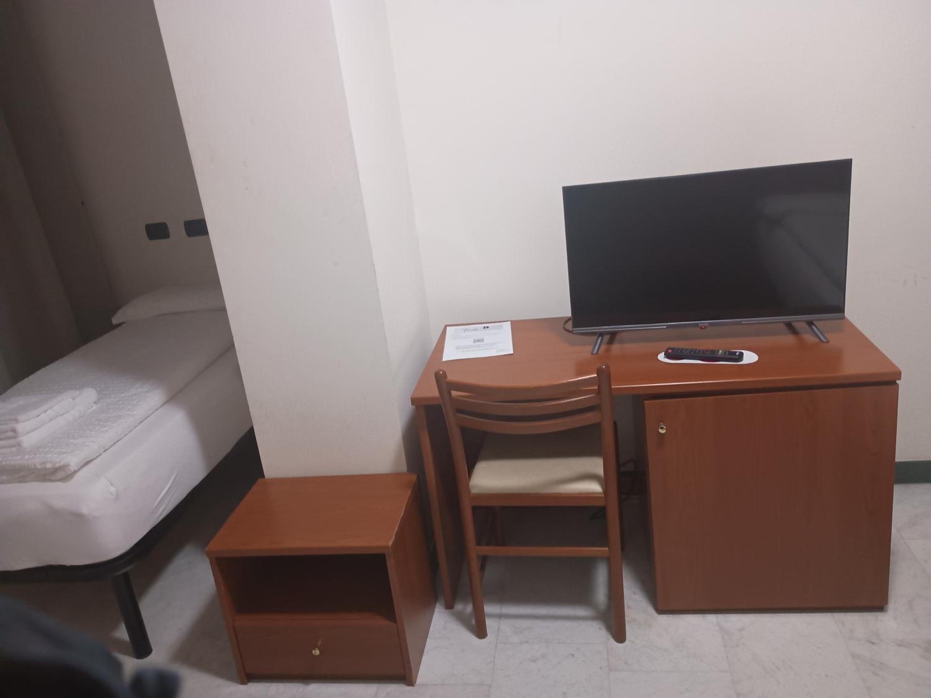 Economy Quadruple Room