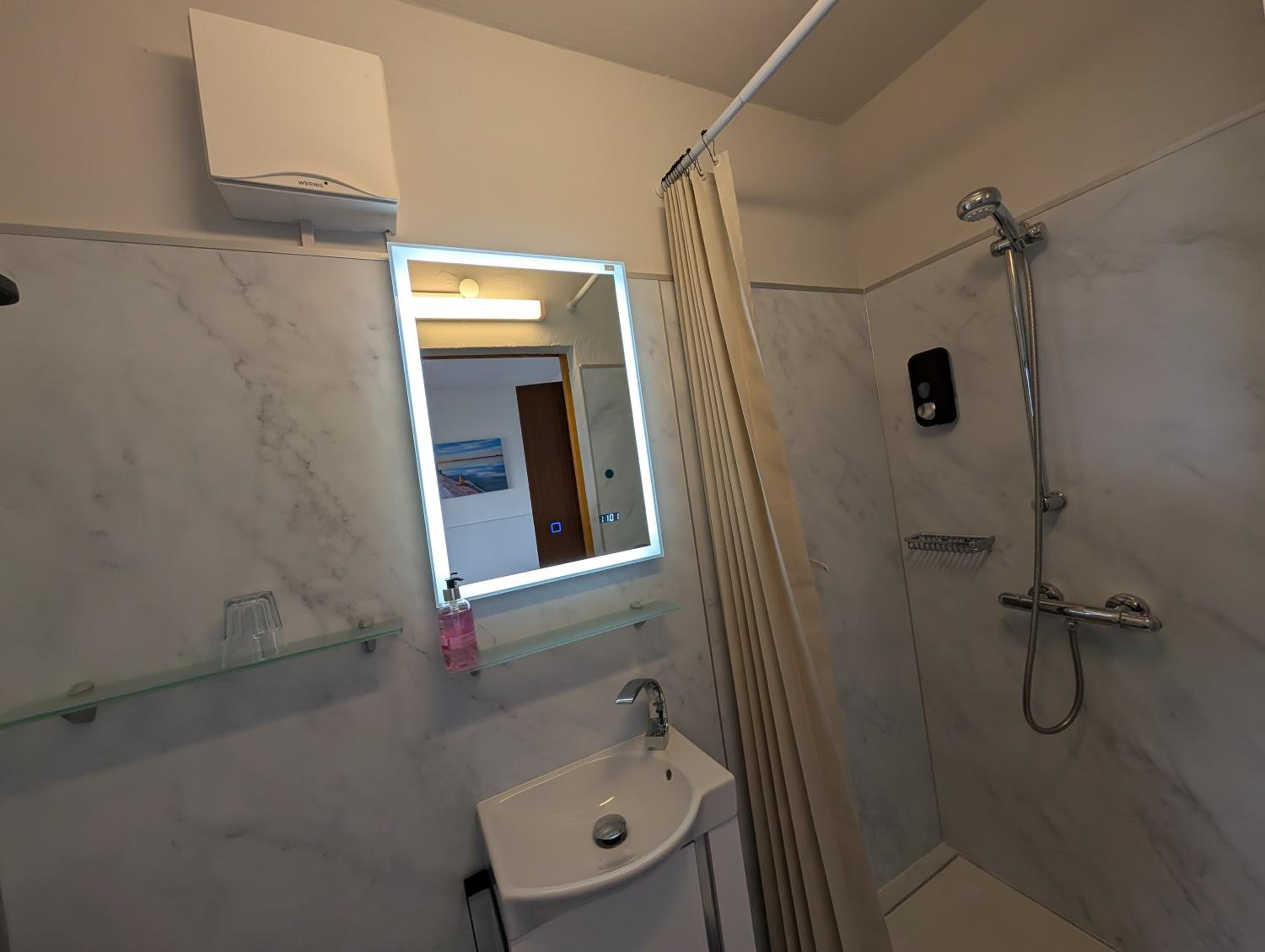 Single Room with Terrace photo 2