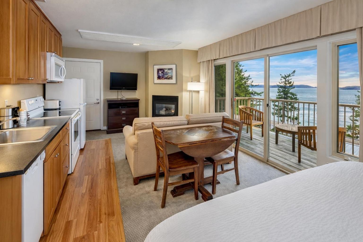 King Suite with Balcony
