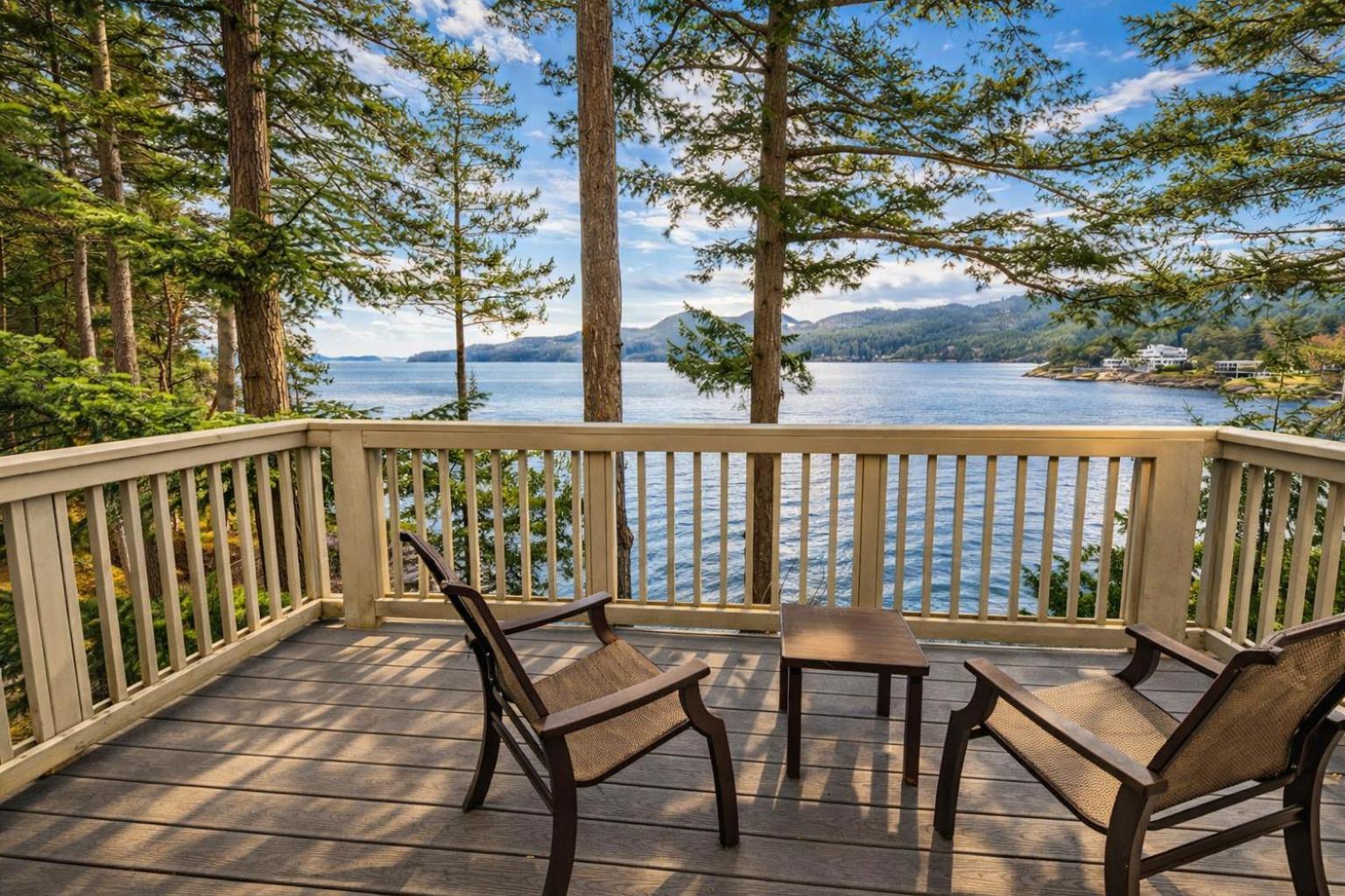 King Suite with Ocean View