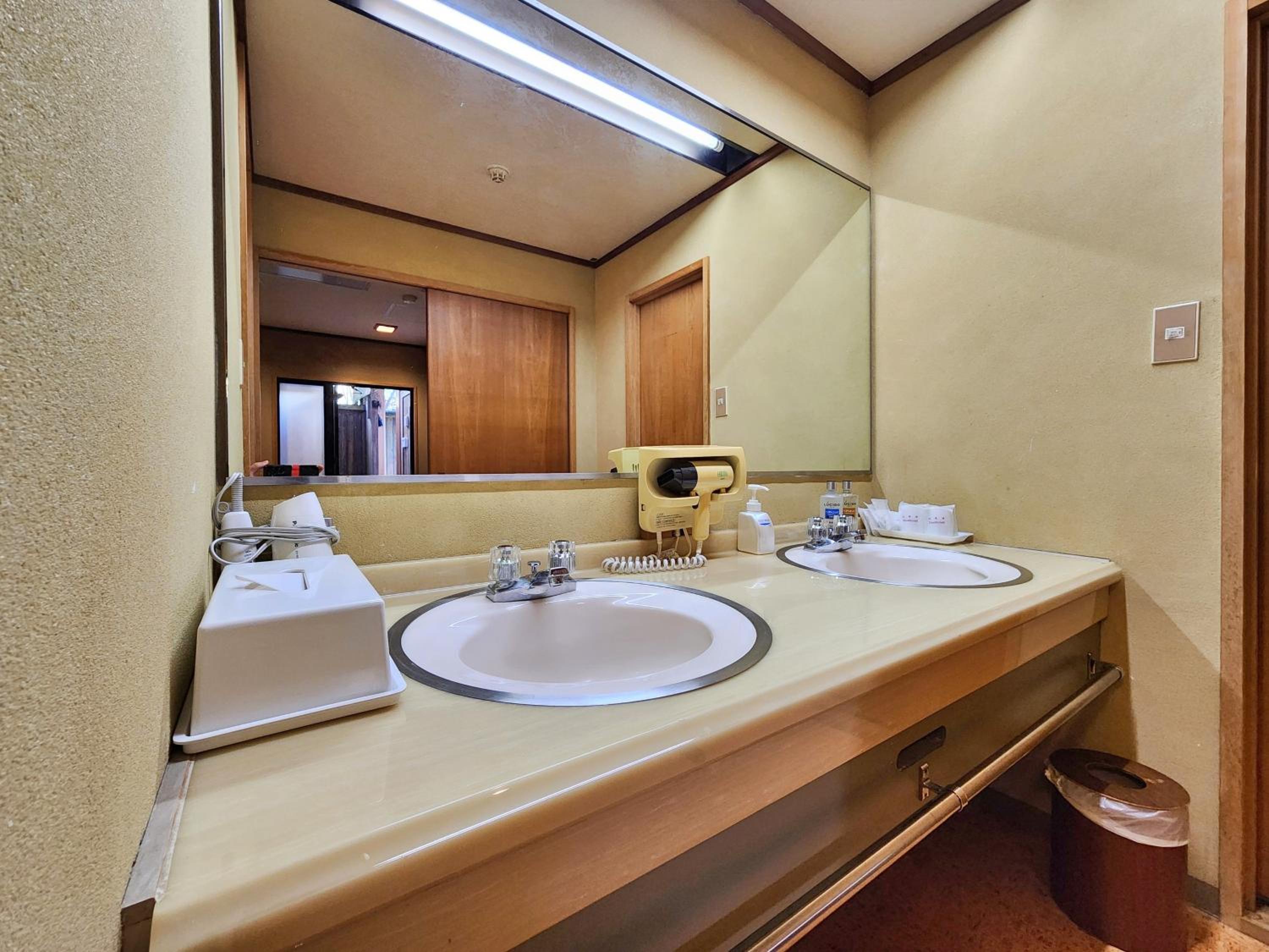 Japanese-Style Room photo 2