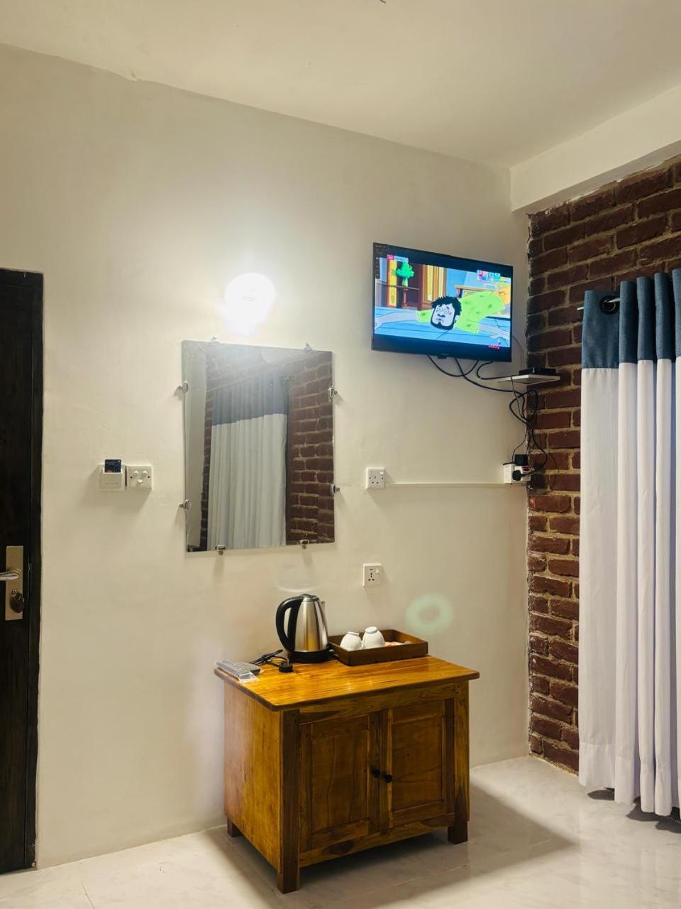 Triple Room with Private Bathroom photo 3
