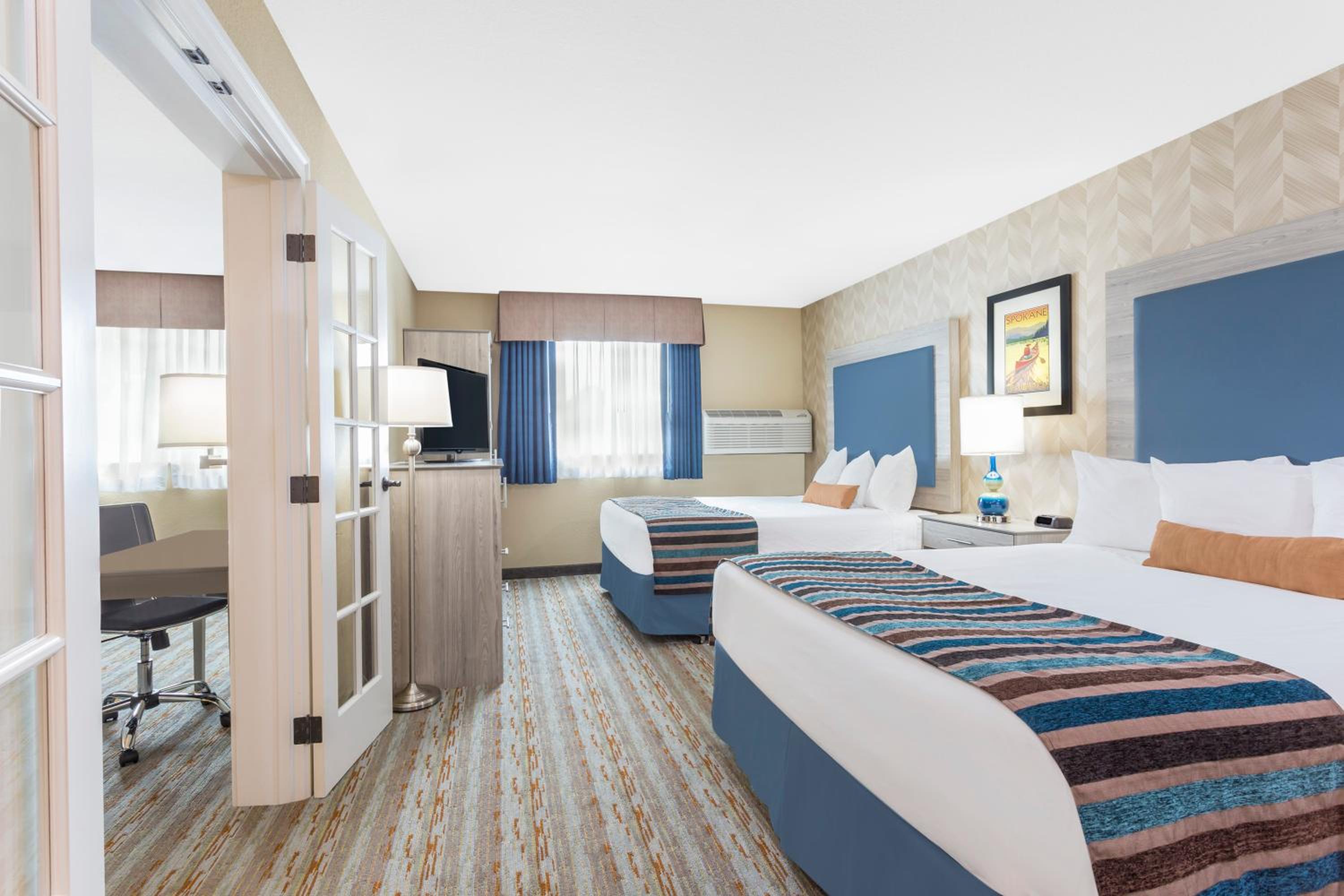 One-Bedroom Suite with Two Queen Beds - Non-Smoking photo 1