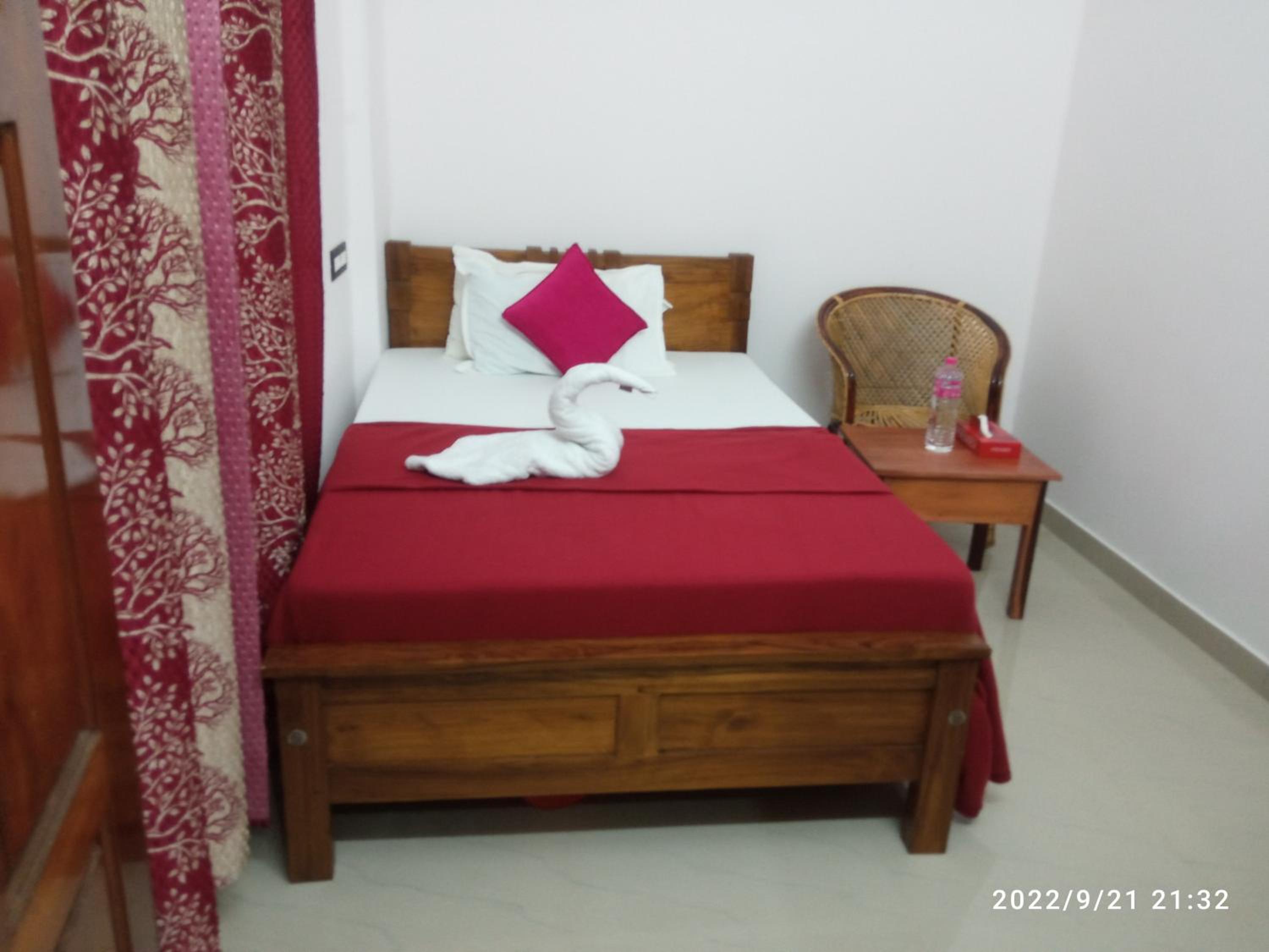 Budget Single Room