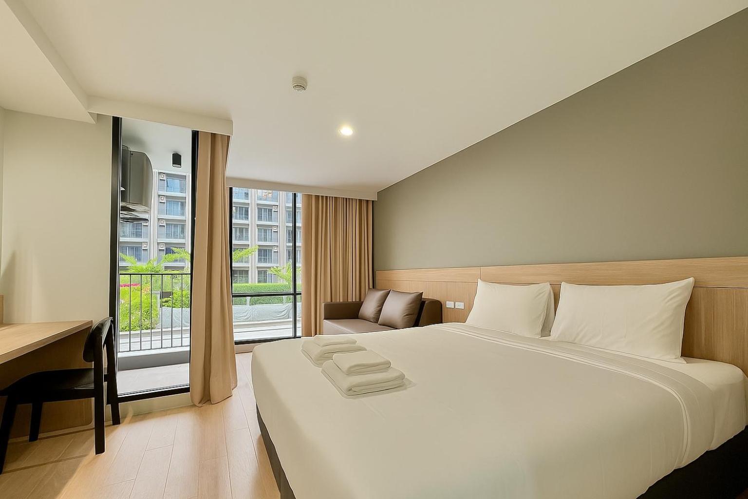 Double Room with Pool View photo 1