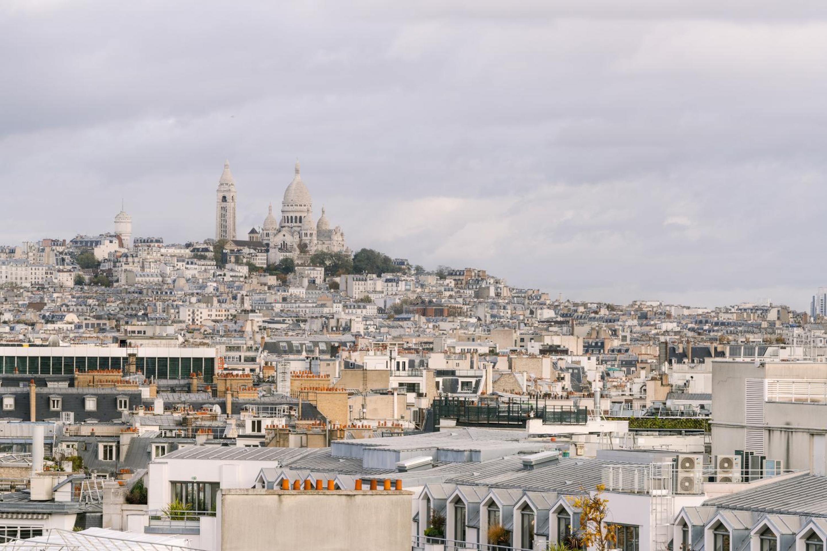Couture Suite - Eiffel Tower and Montmartre View photo 2
