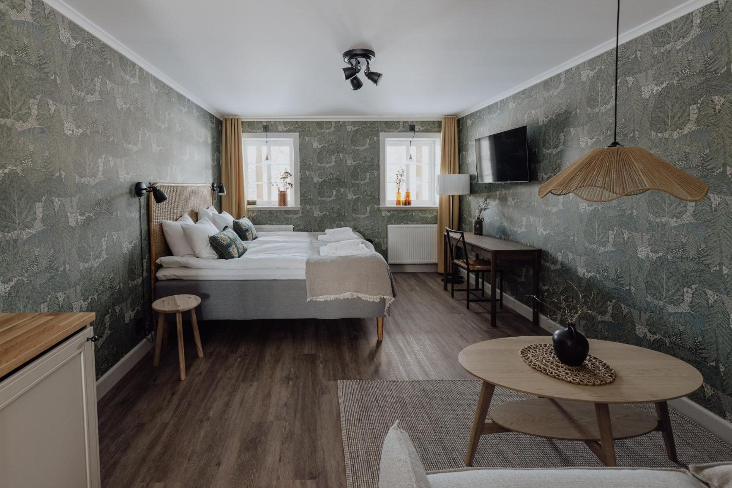 Superior Quadruple Room photo 3