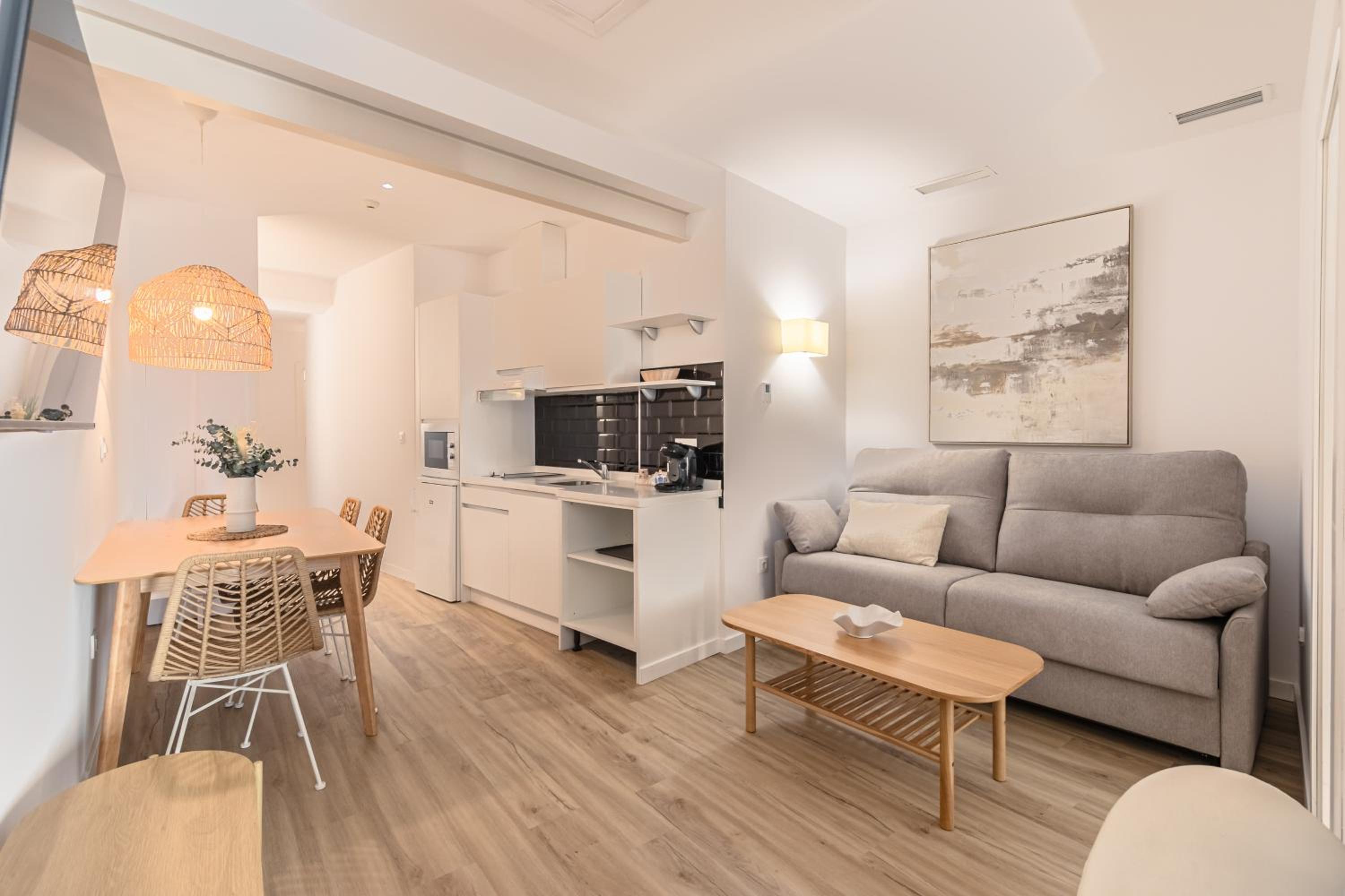 Two-Bedroom Deluxe Apartment