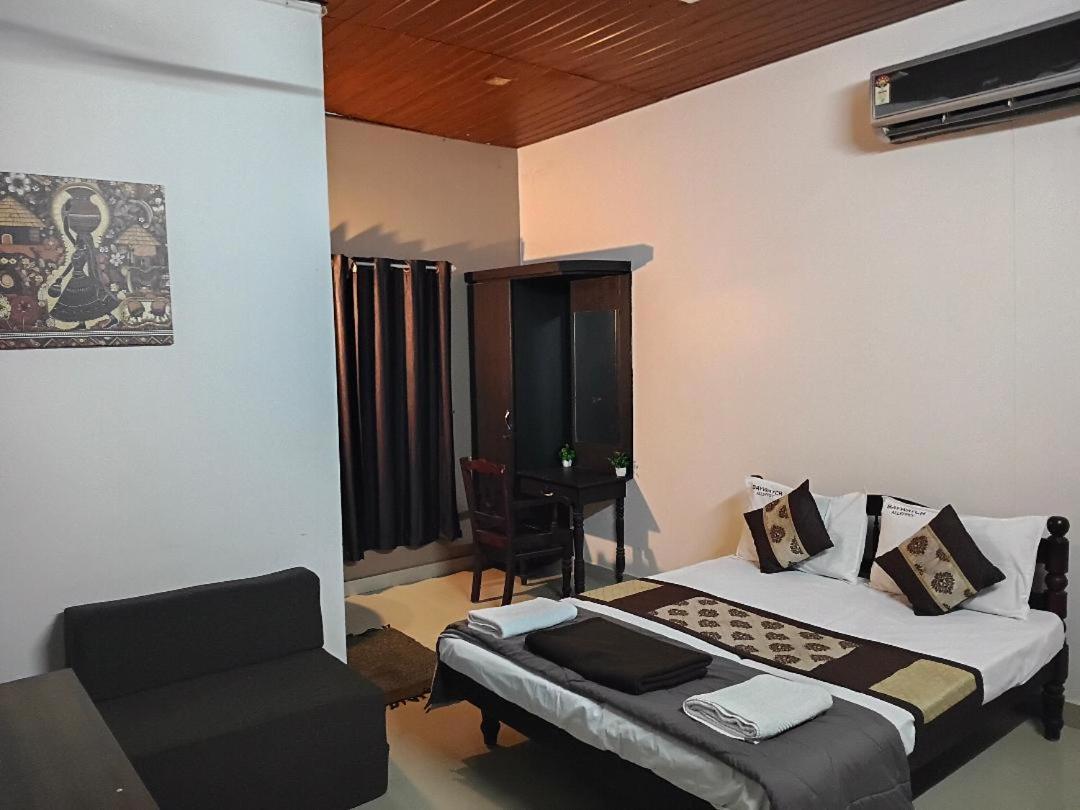Deluxe Double Room with Sea View photo 3
