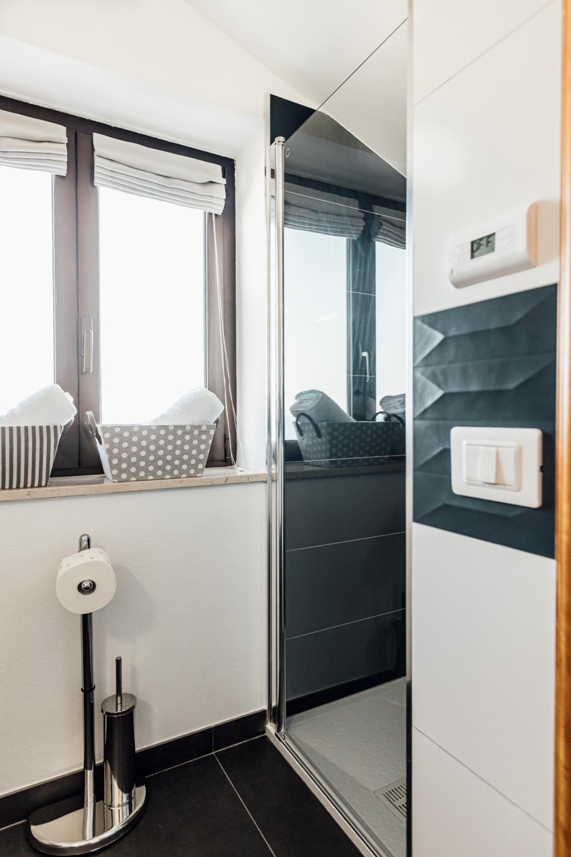 Deluxe Double Room with Sea View photo 2