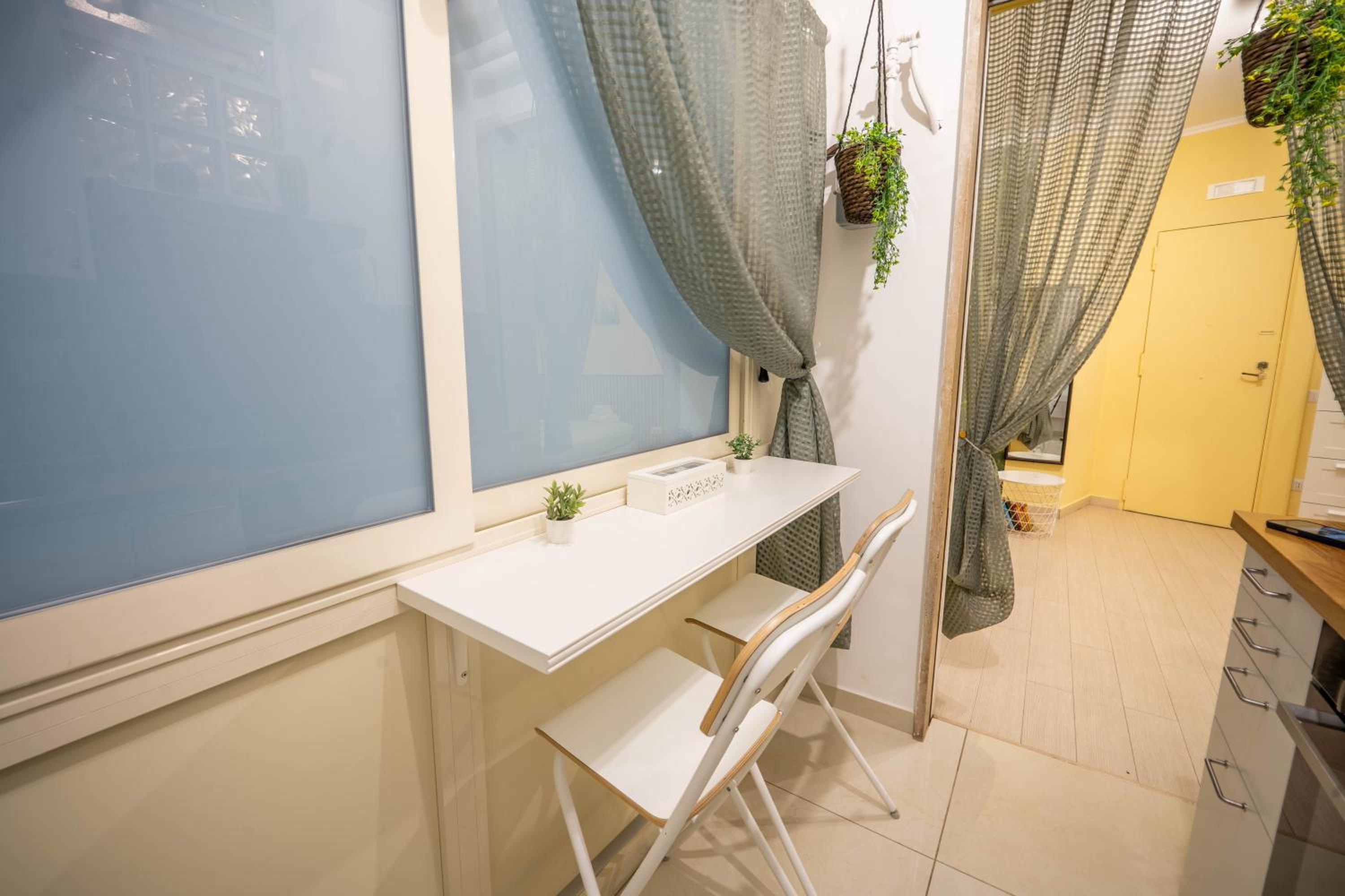 Studio Apartment