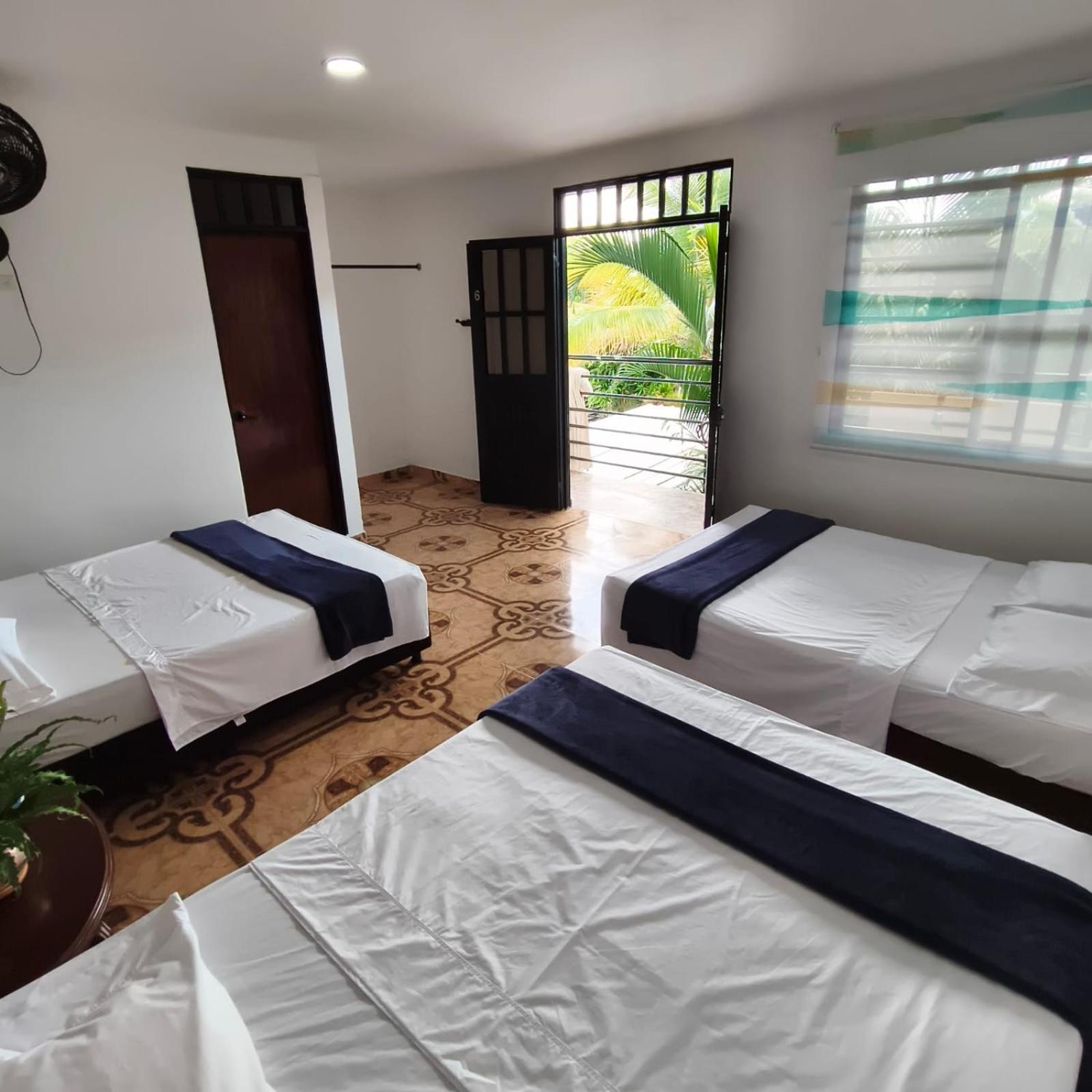 Family Room with Balcony photo 3