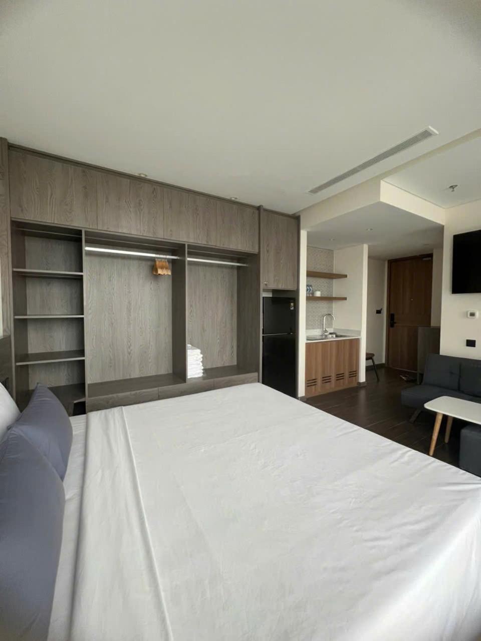 Triple Room with Bath photo 2